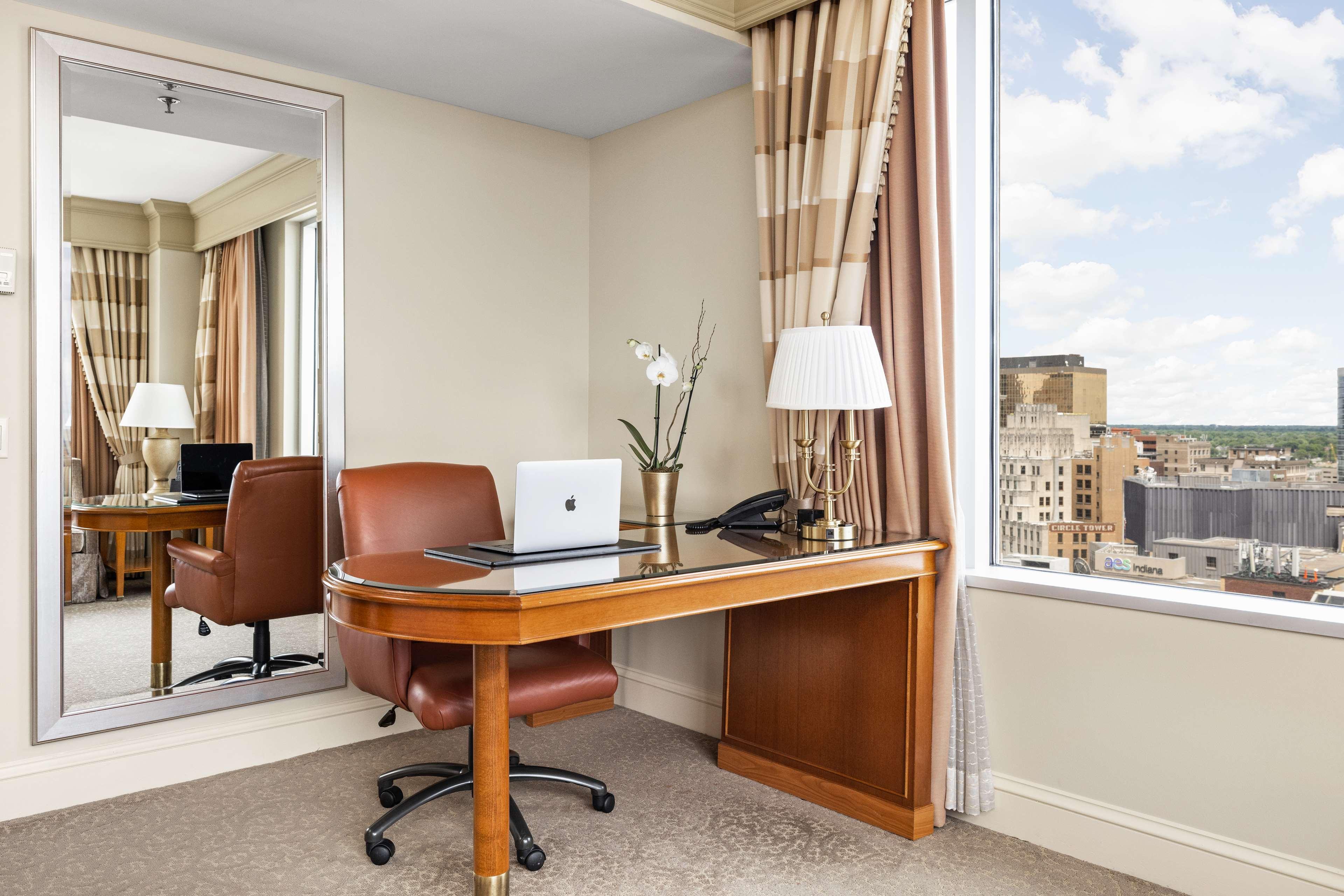 Suite King Bed One Bedroom 