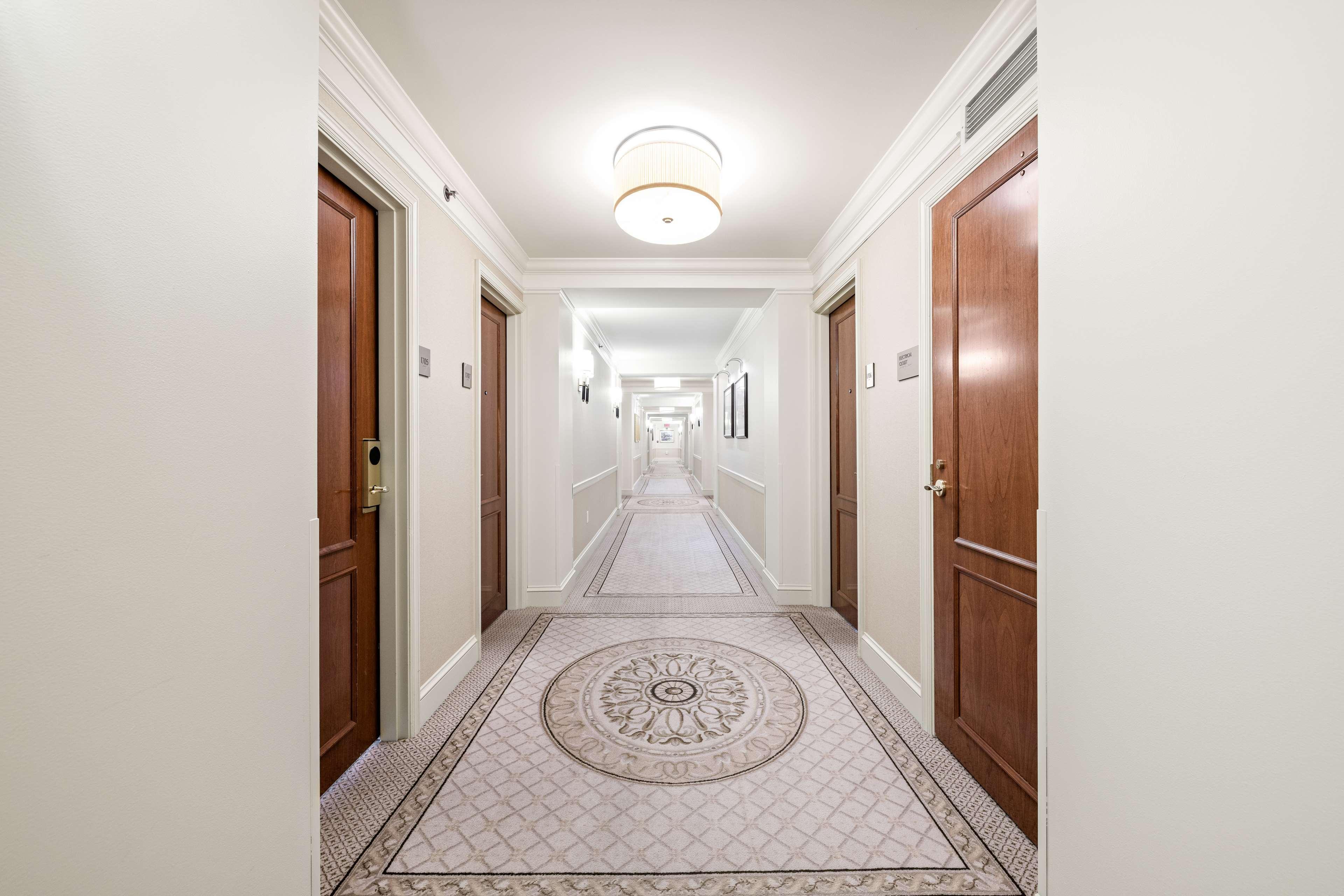 Double Deluxe King Bed