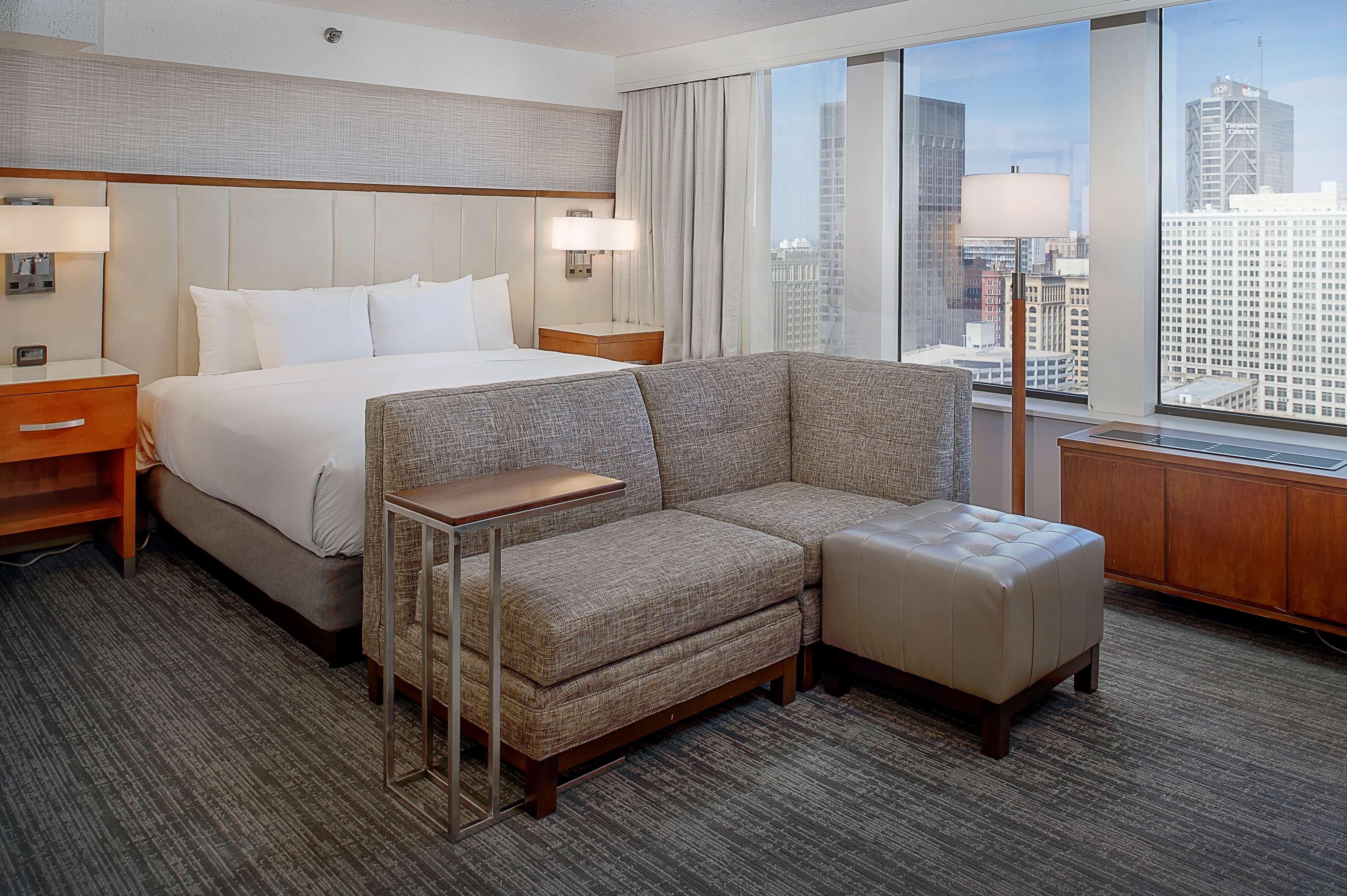 Double City View King Bed