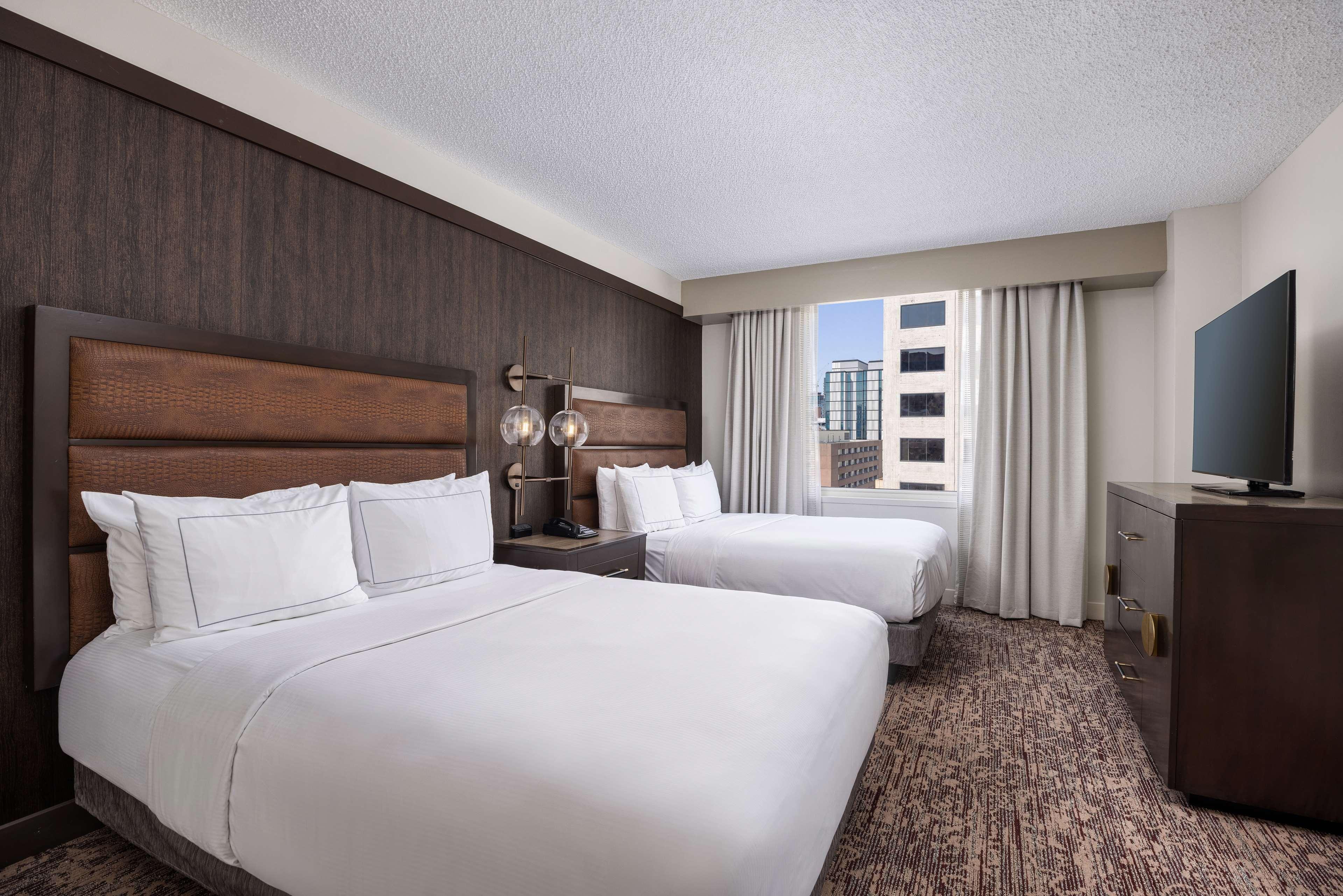 Suite Two Queen Beds