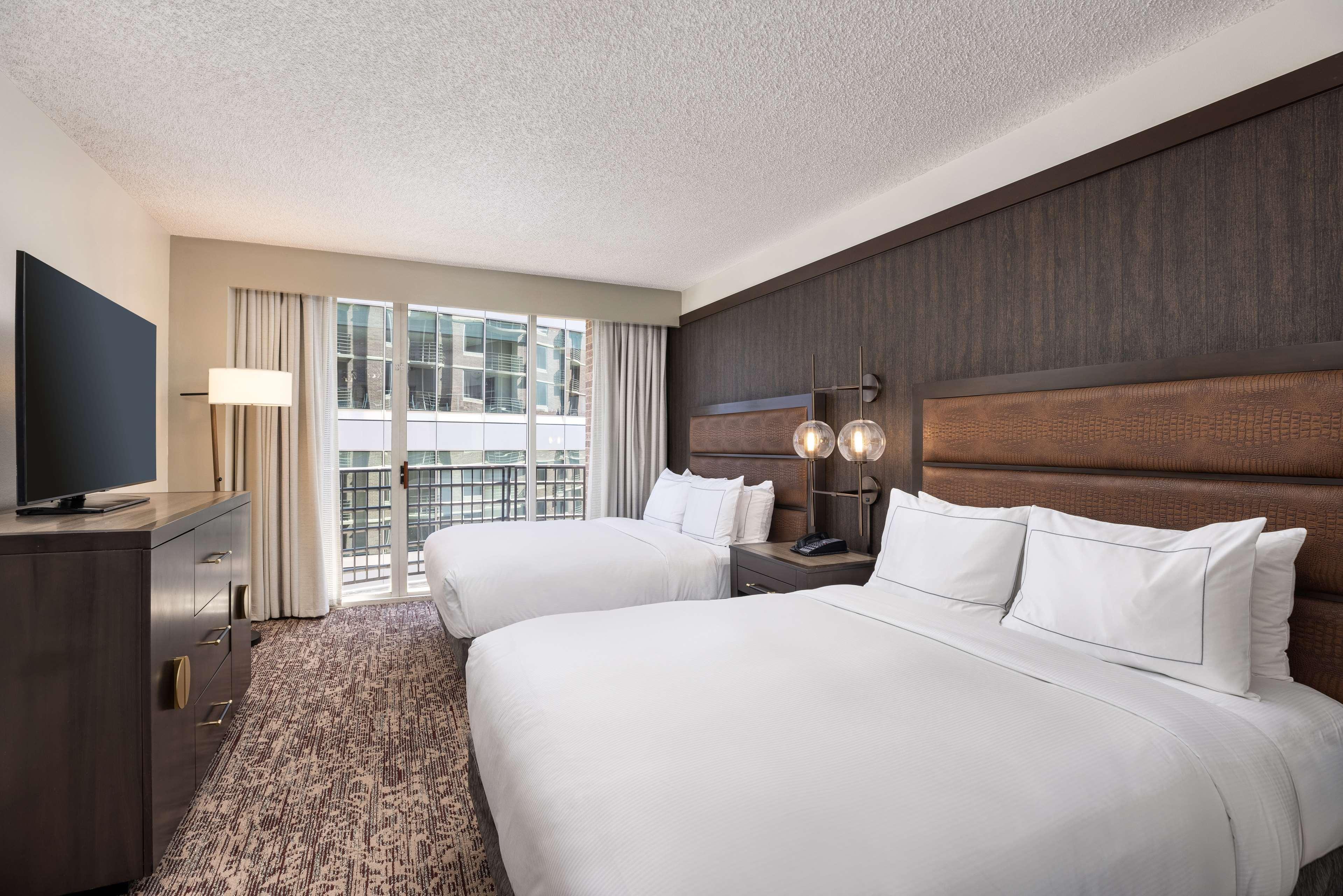 Suite King Bed One Bedroom 