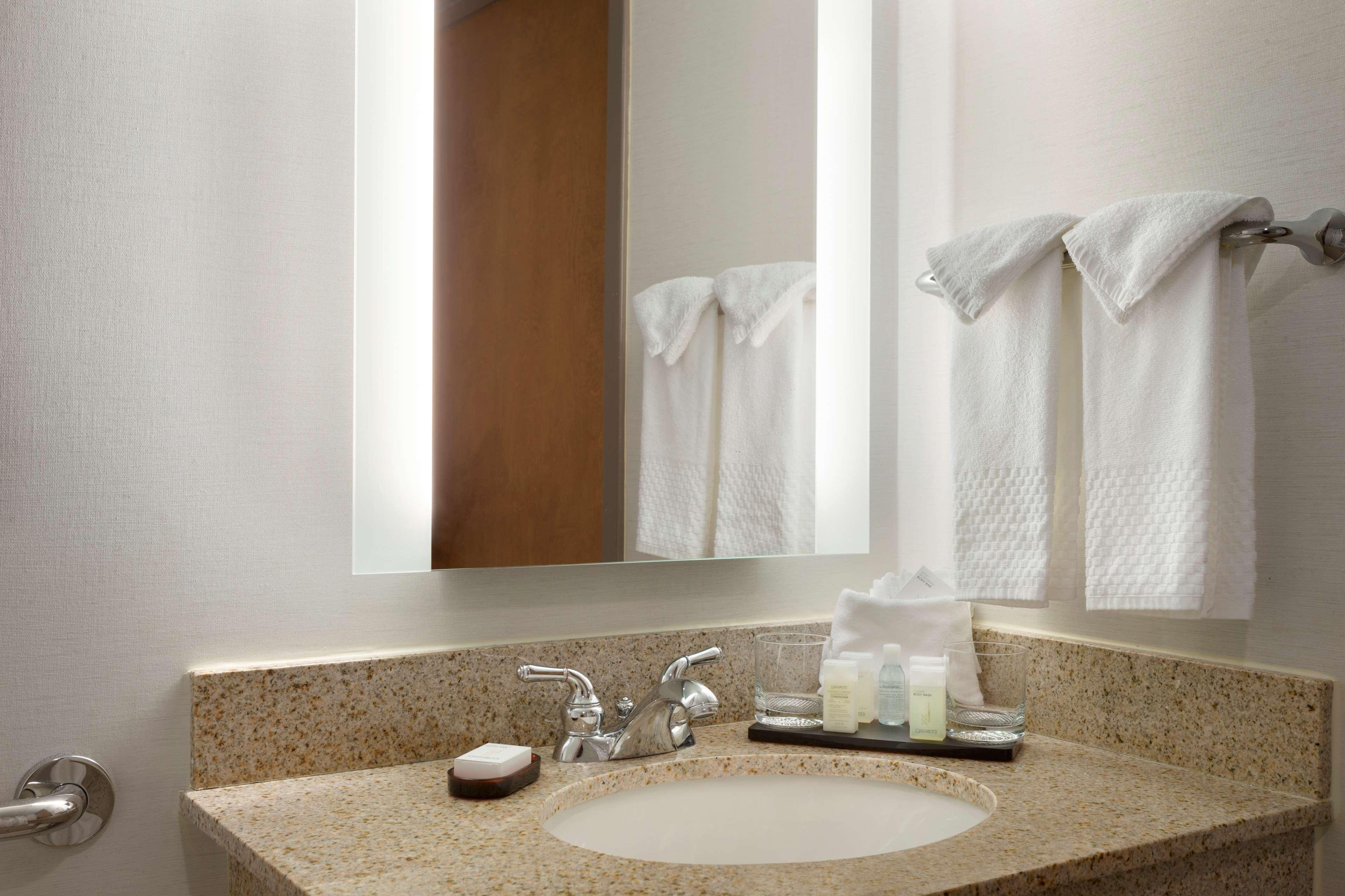 Suite Accessible Two Double Beds