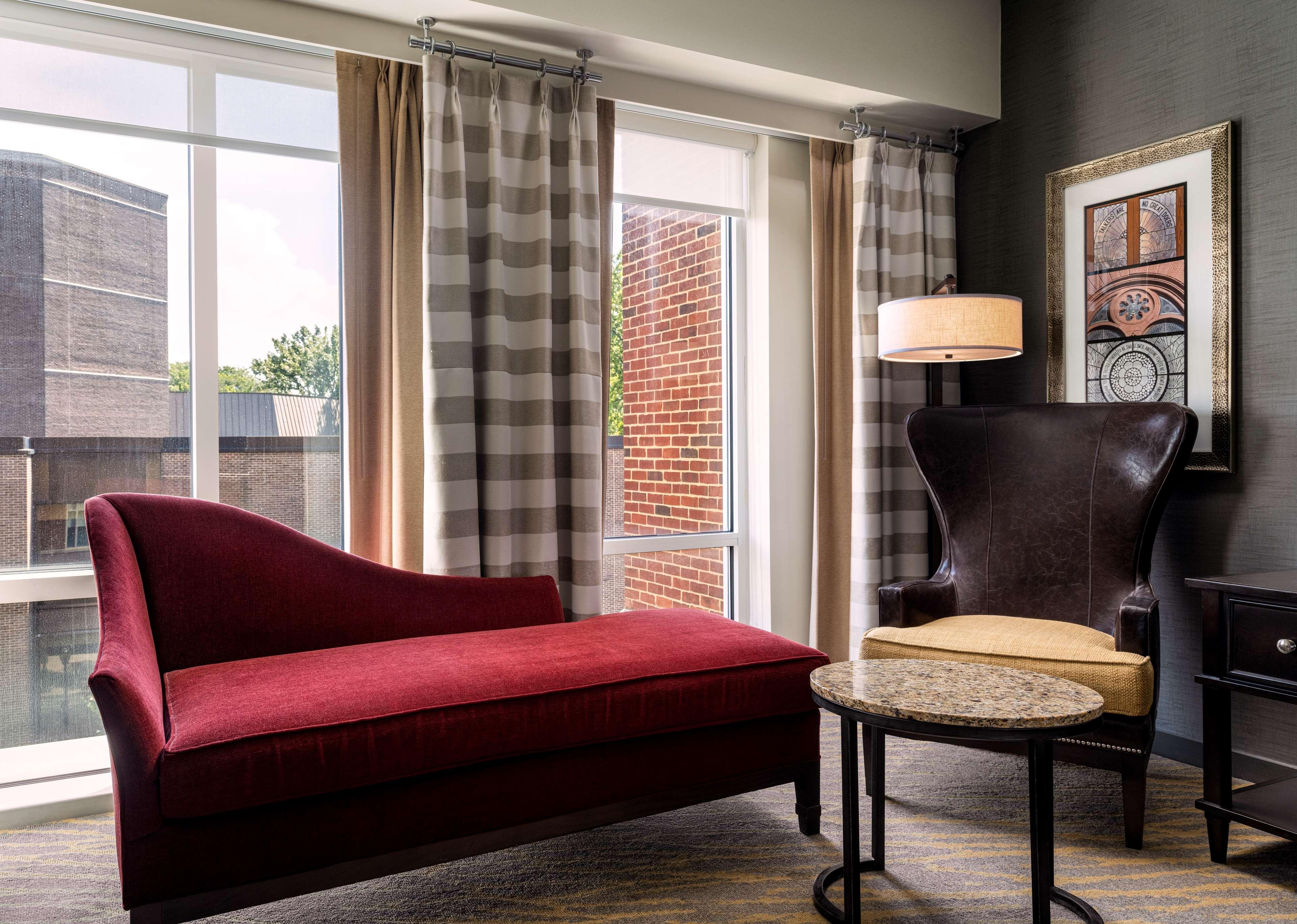 Double Accessible King Size Bed