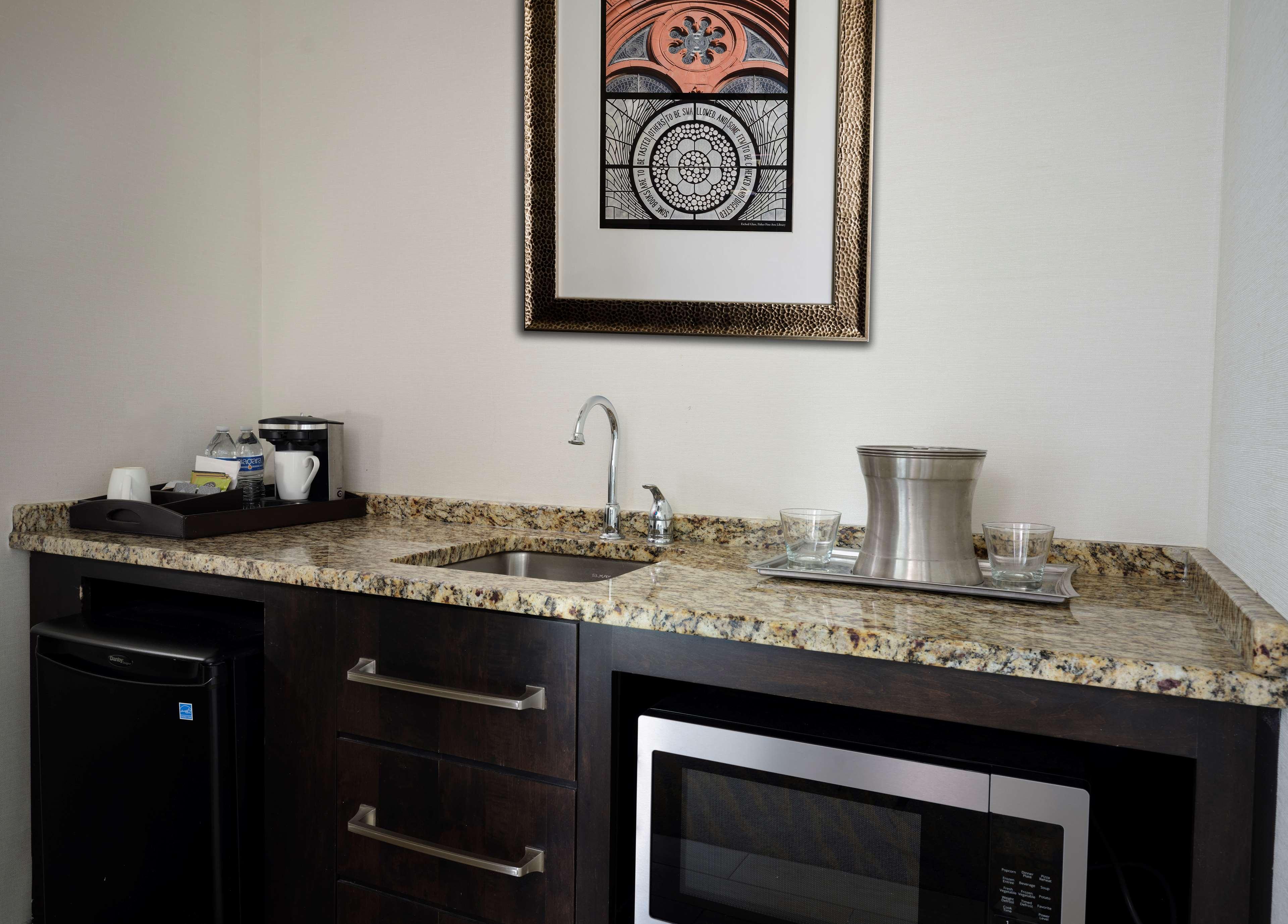 Double Superior King Bed