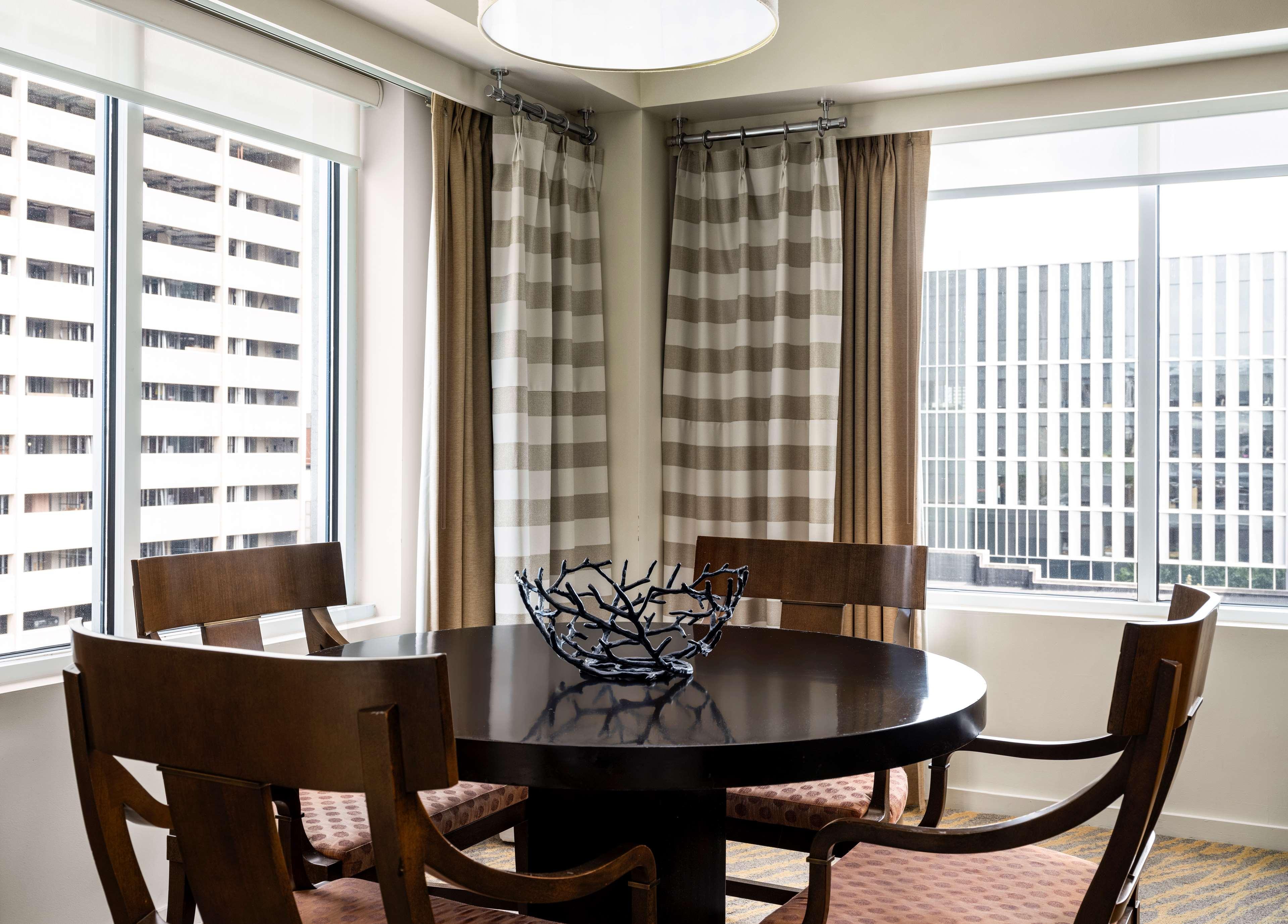 Junior Suite King Size Bed