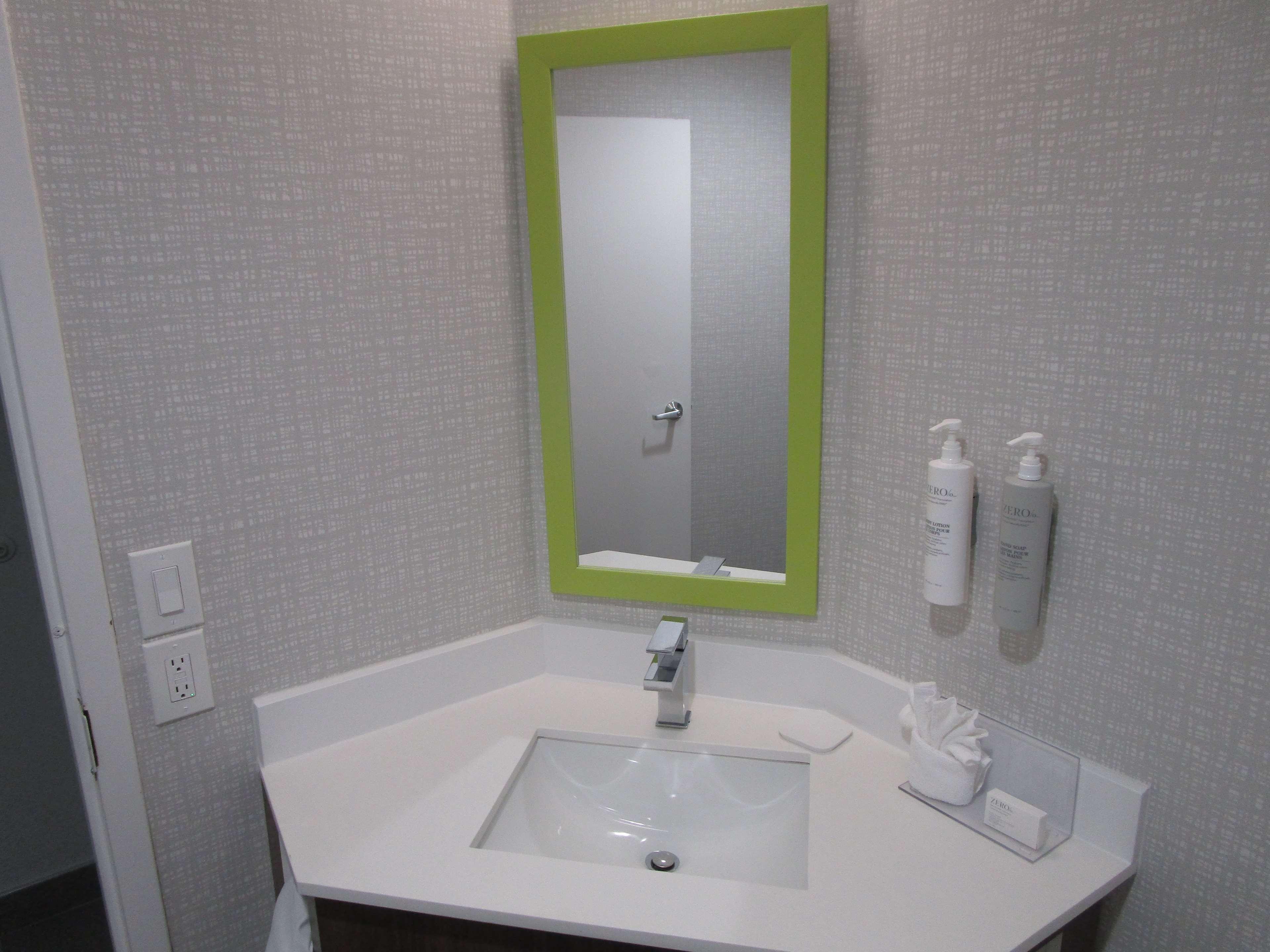 Double Accessible-queen Size Bed