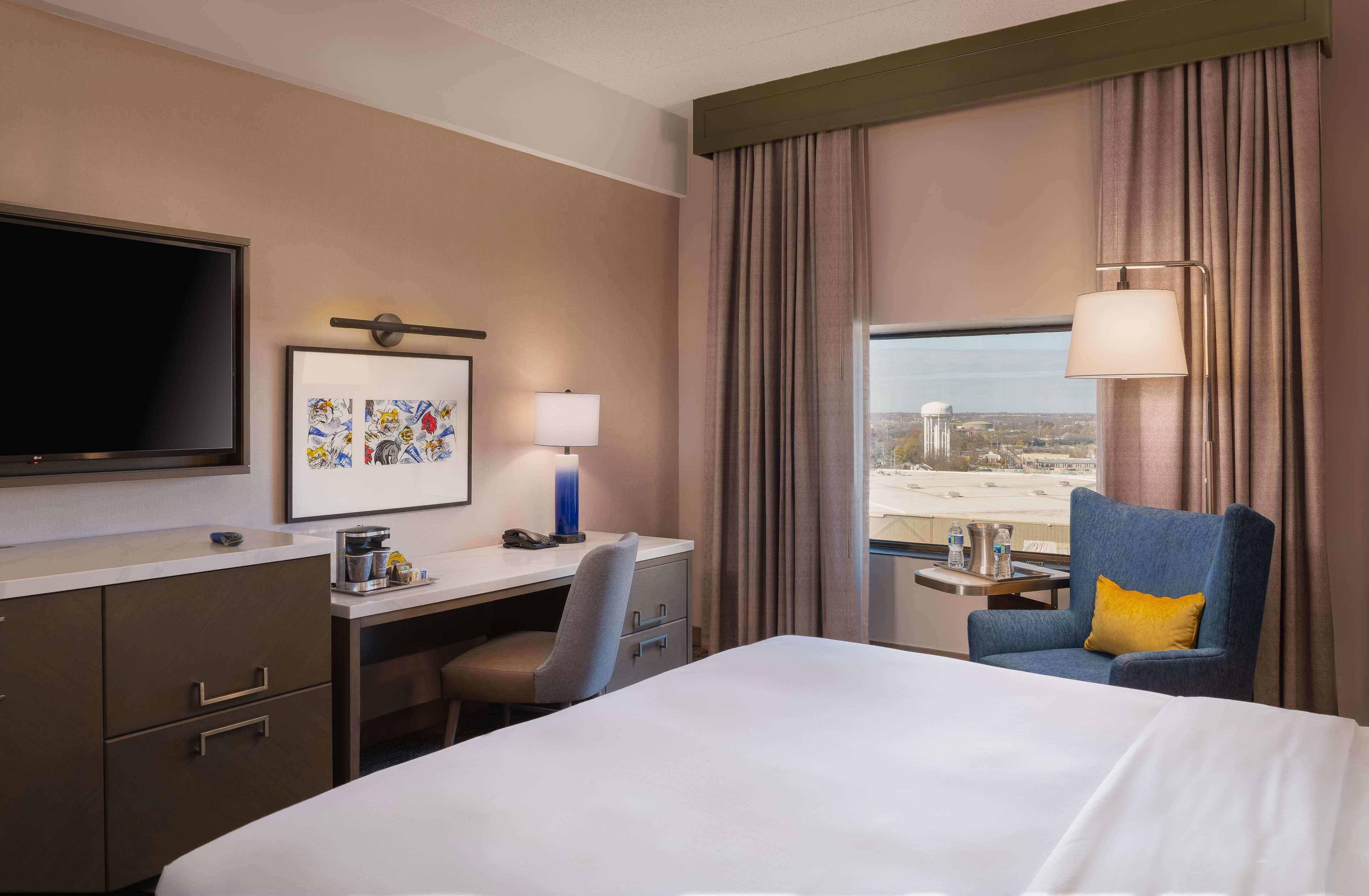 Double Executive King Bed