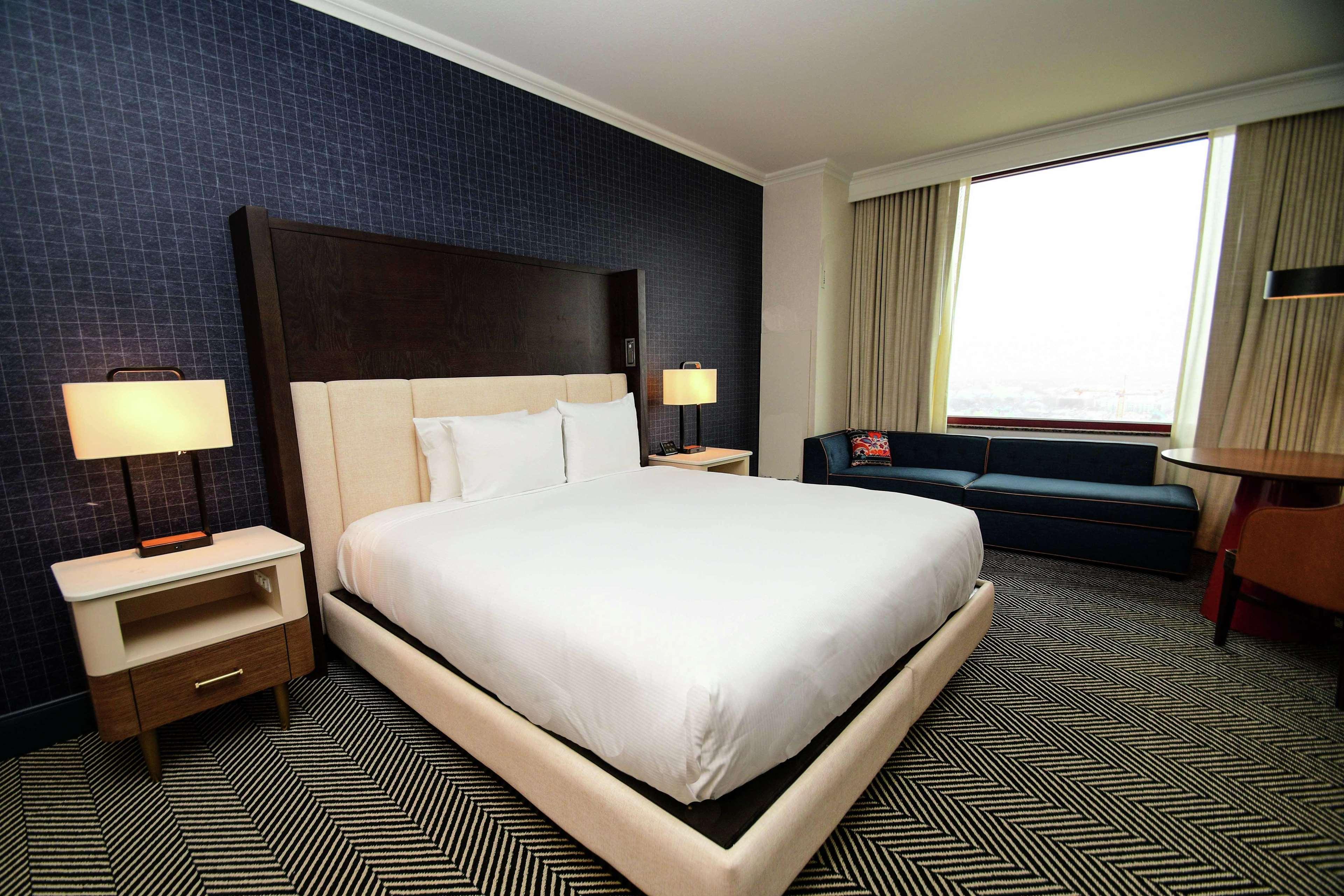 Double Accessible King Size Bed