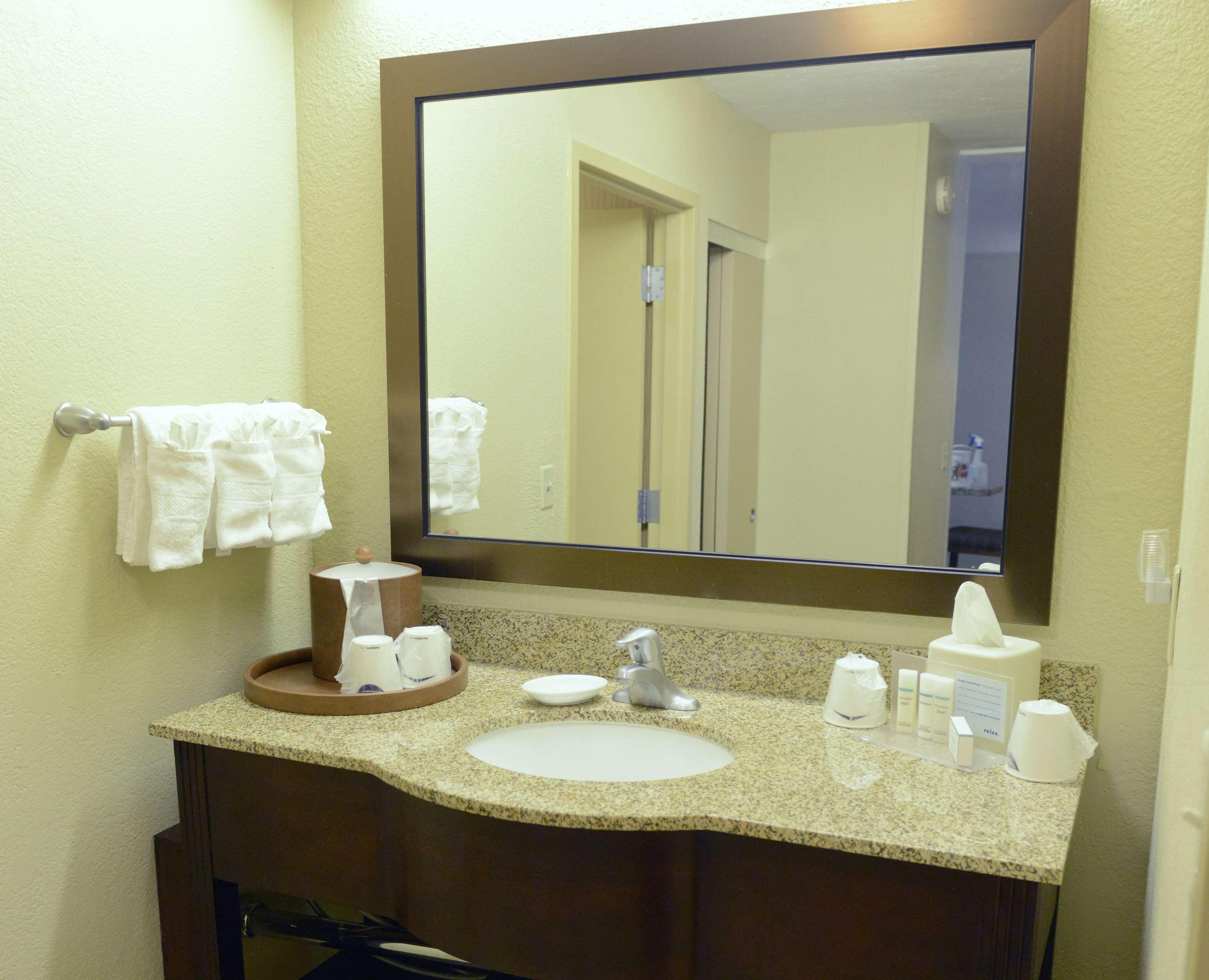 Suite with Kitchenette