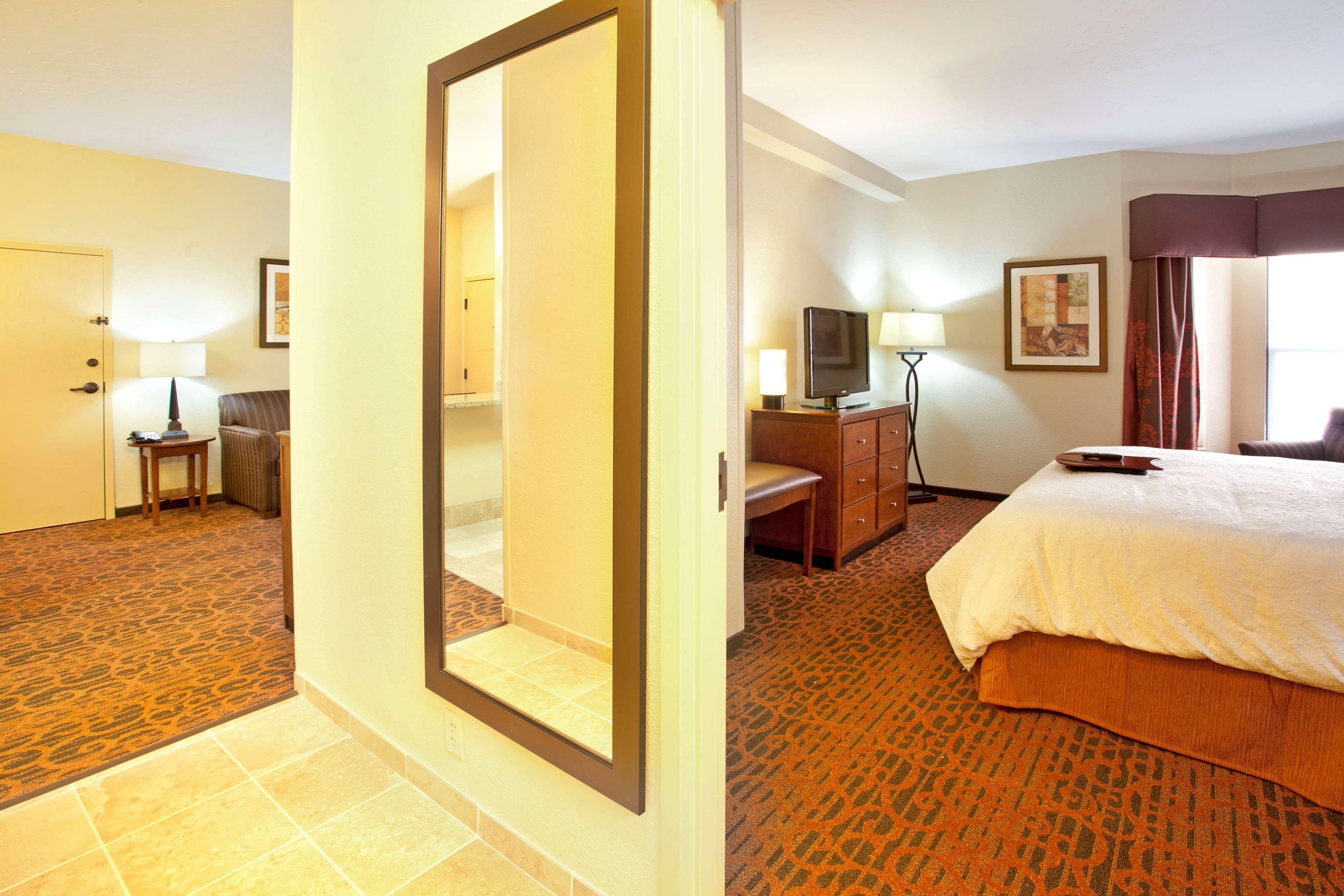 Suite with Kitchenette