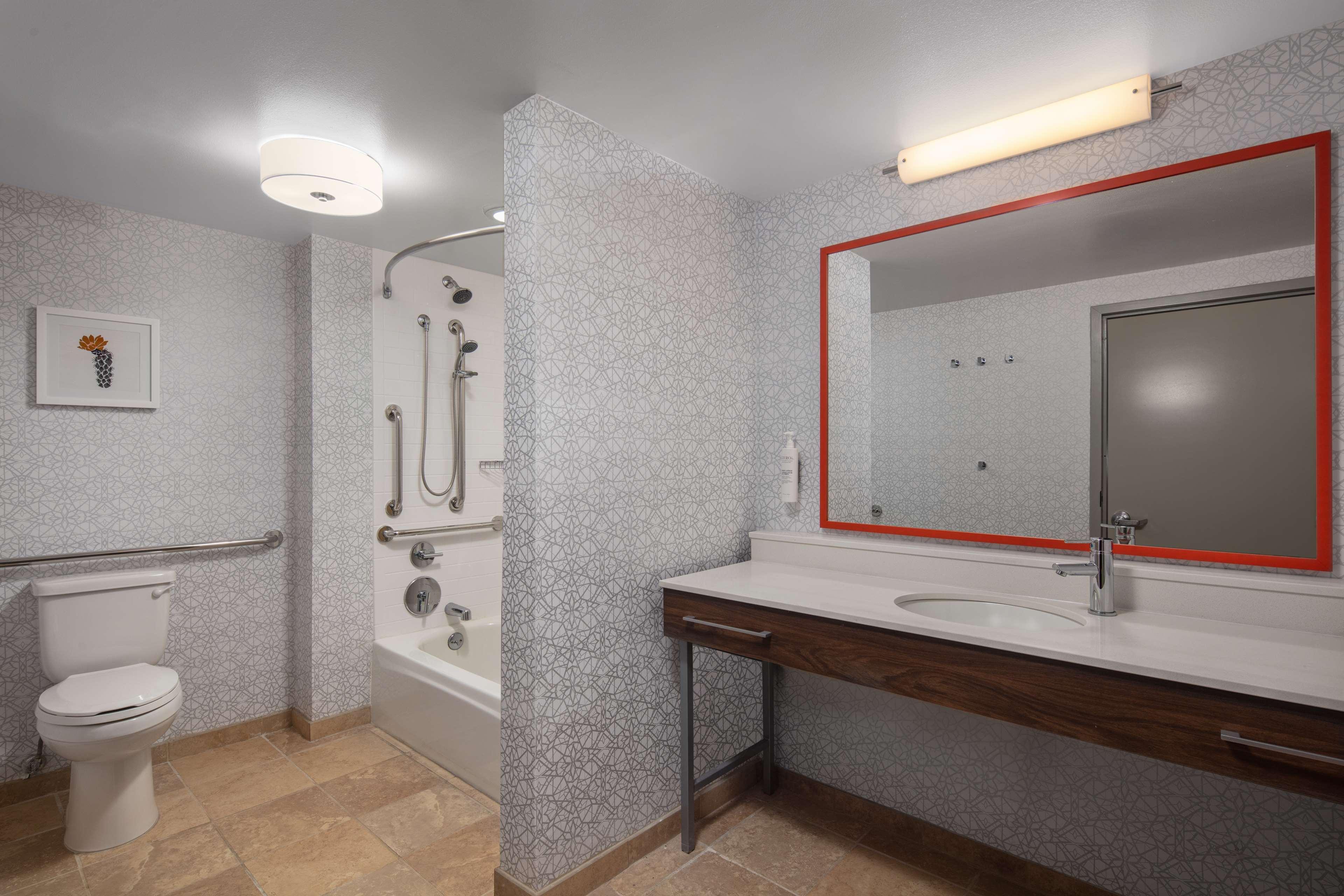 Suite King Bed Non Smoking