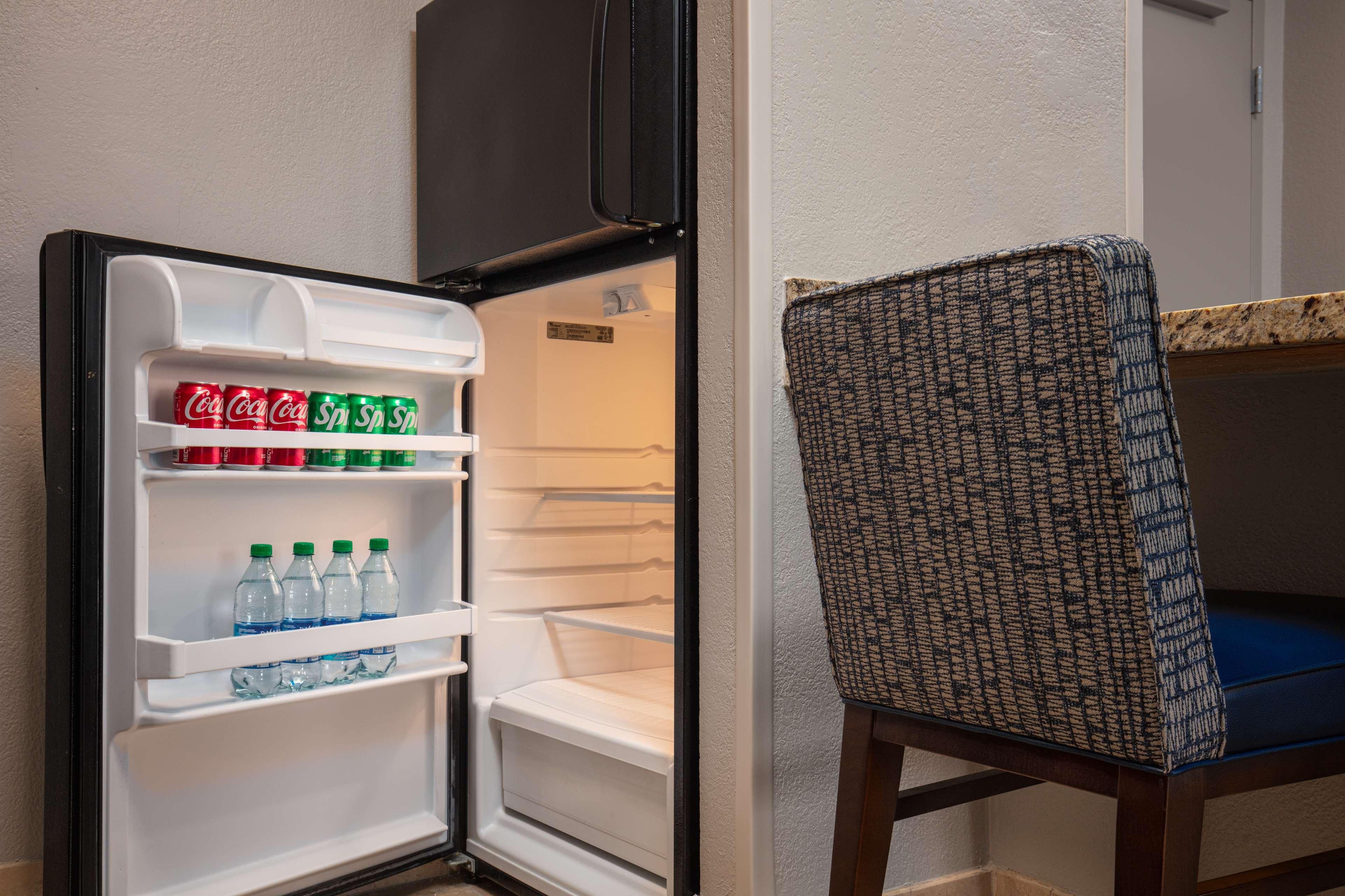 Suite with Kitchenette