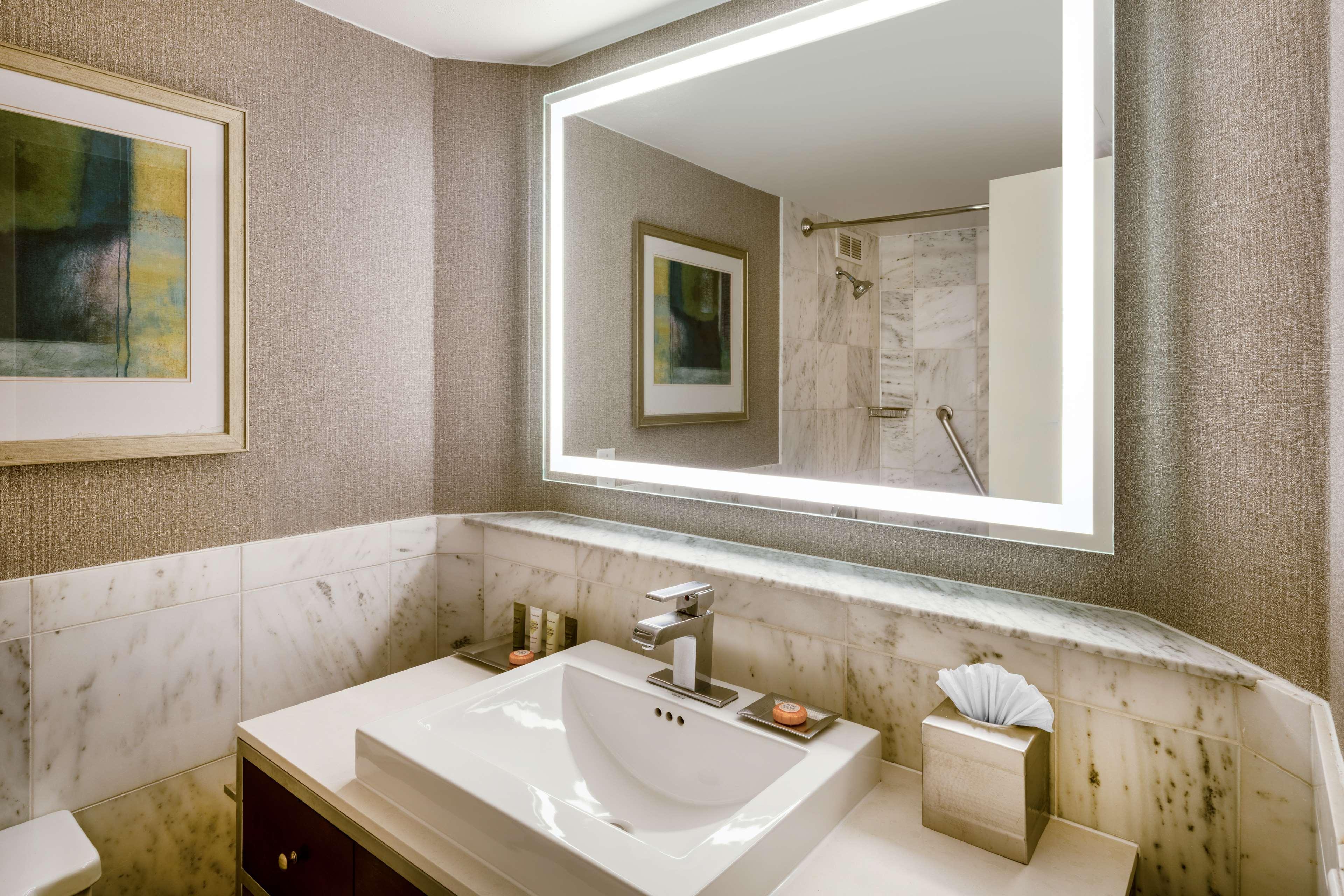 Double Deluxe Two Queen Beds