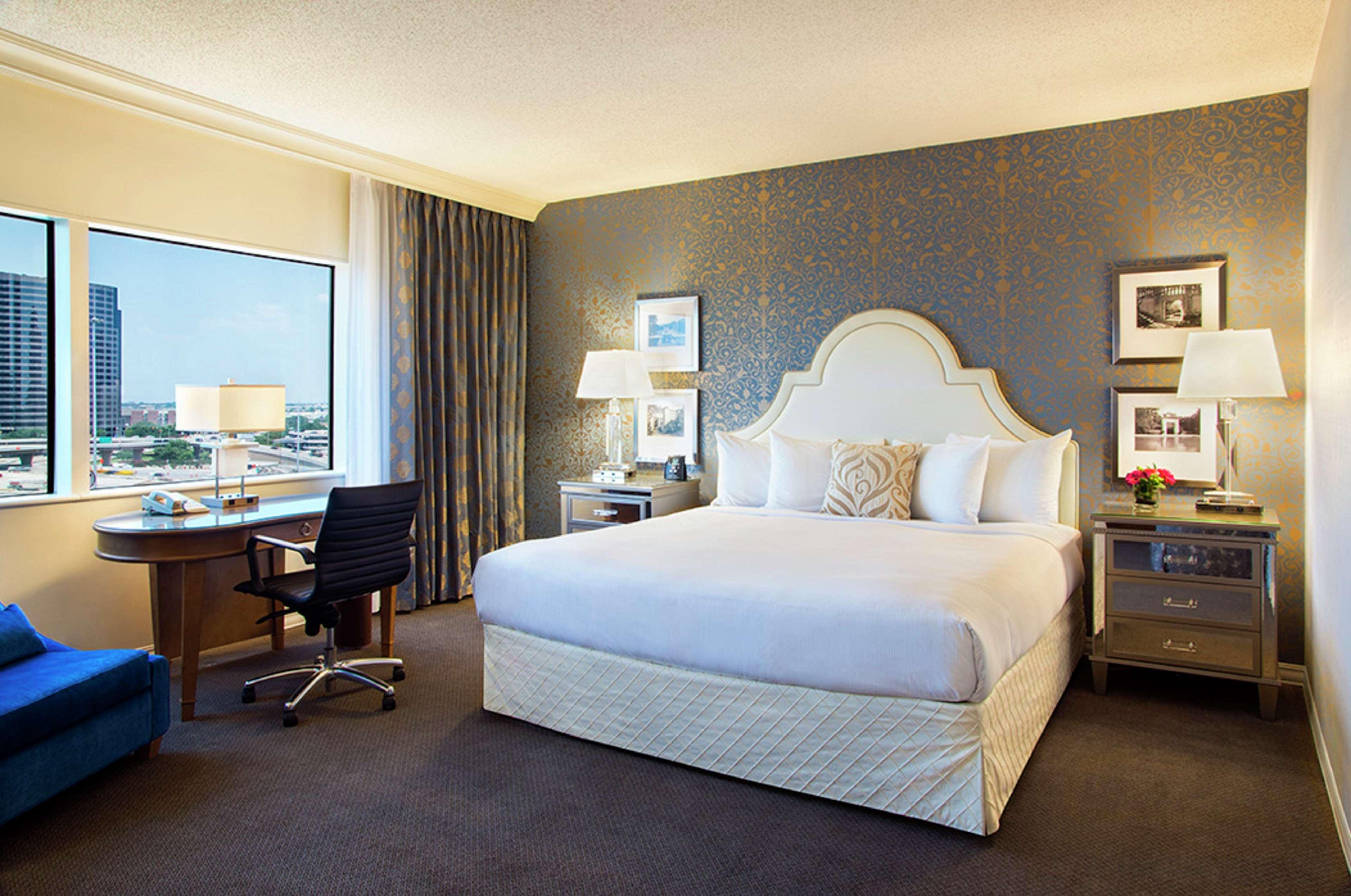 Junior Suite King Size Bed