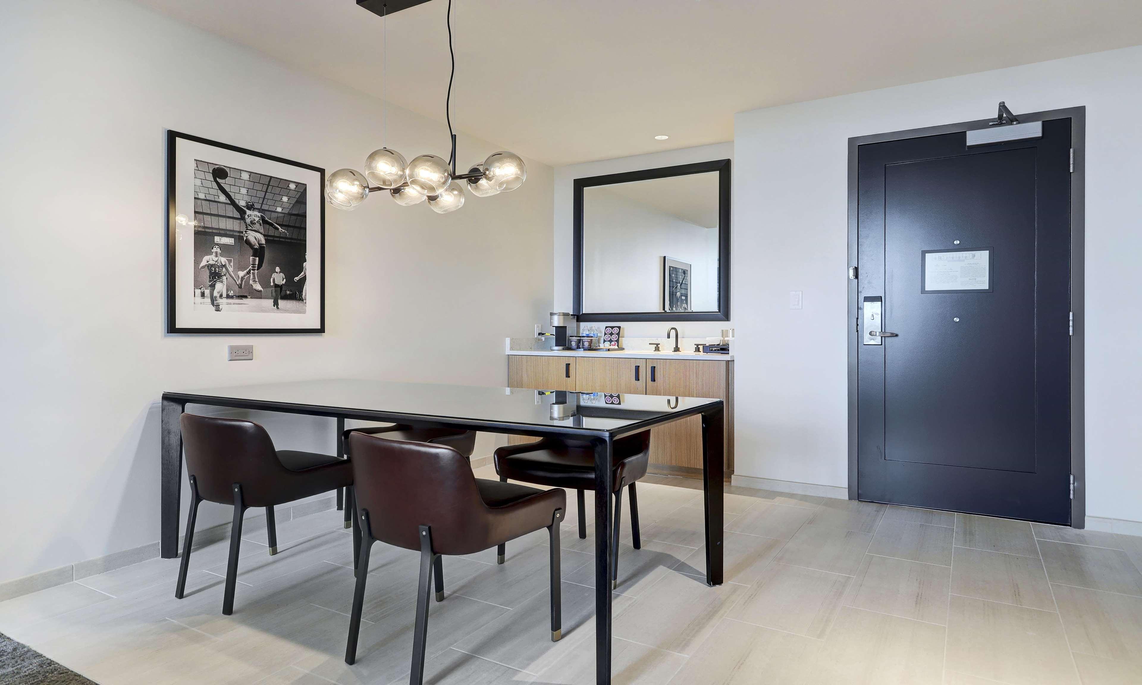 Suite Premium King Bed