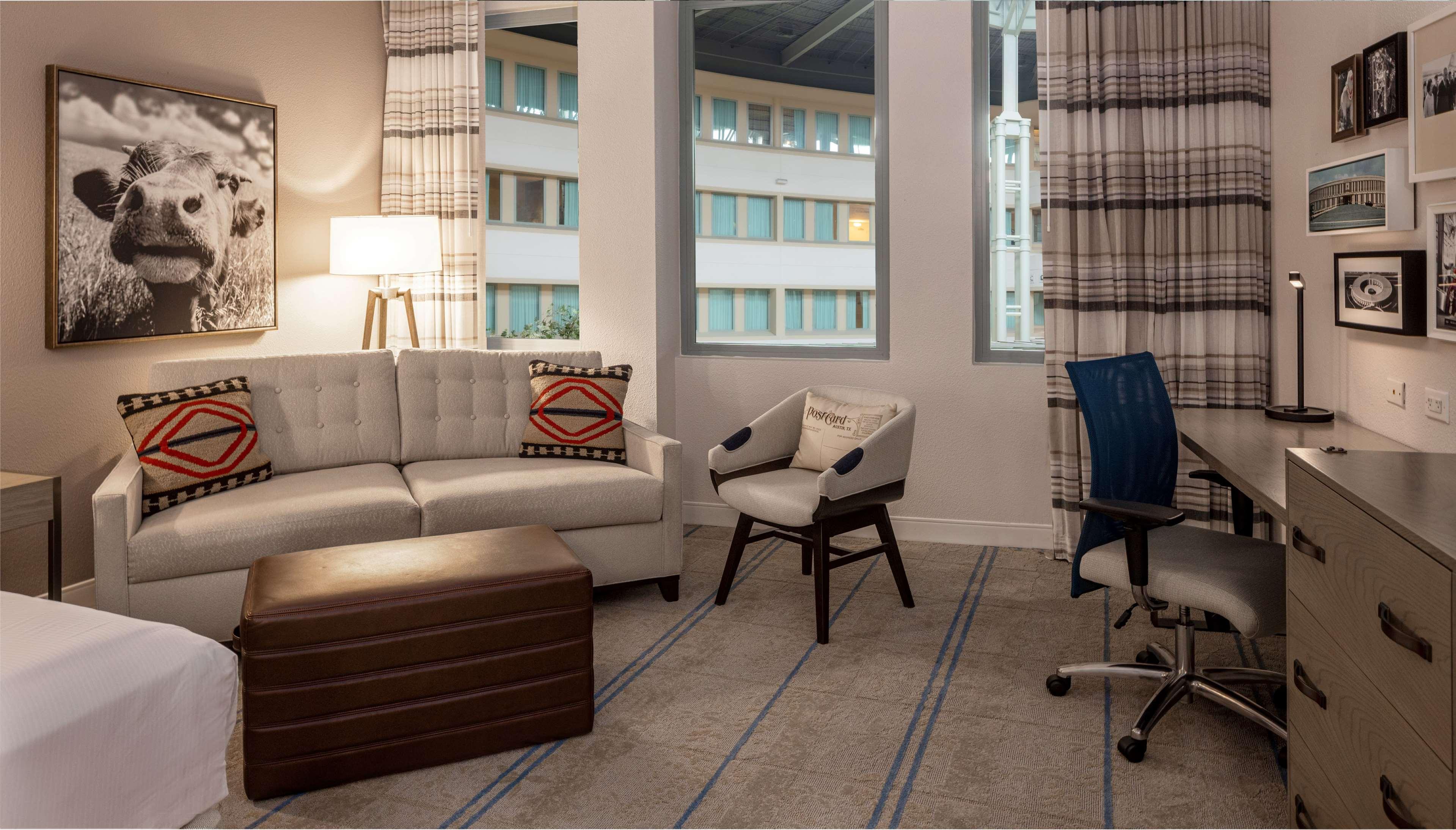 Double Deluxe King Bed