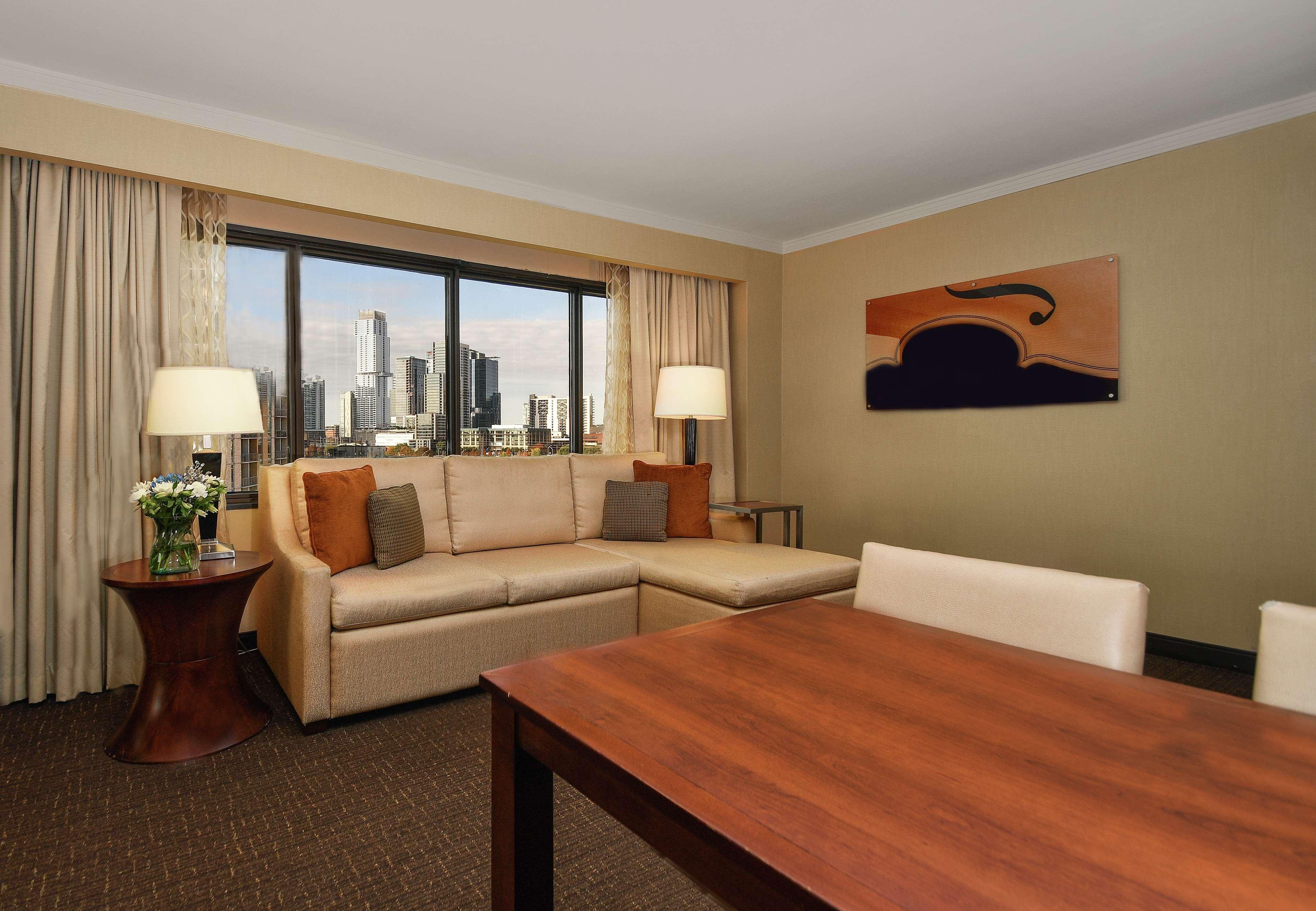 Suite Premium City View