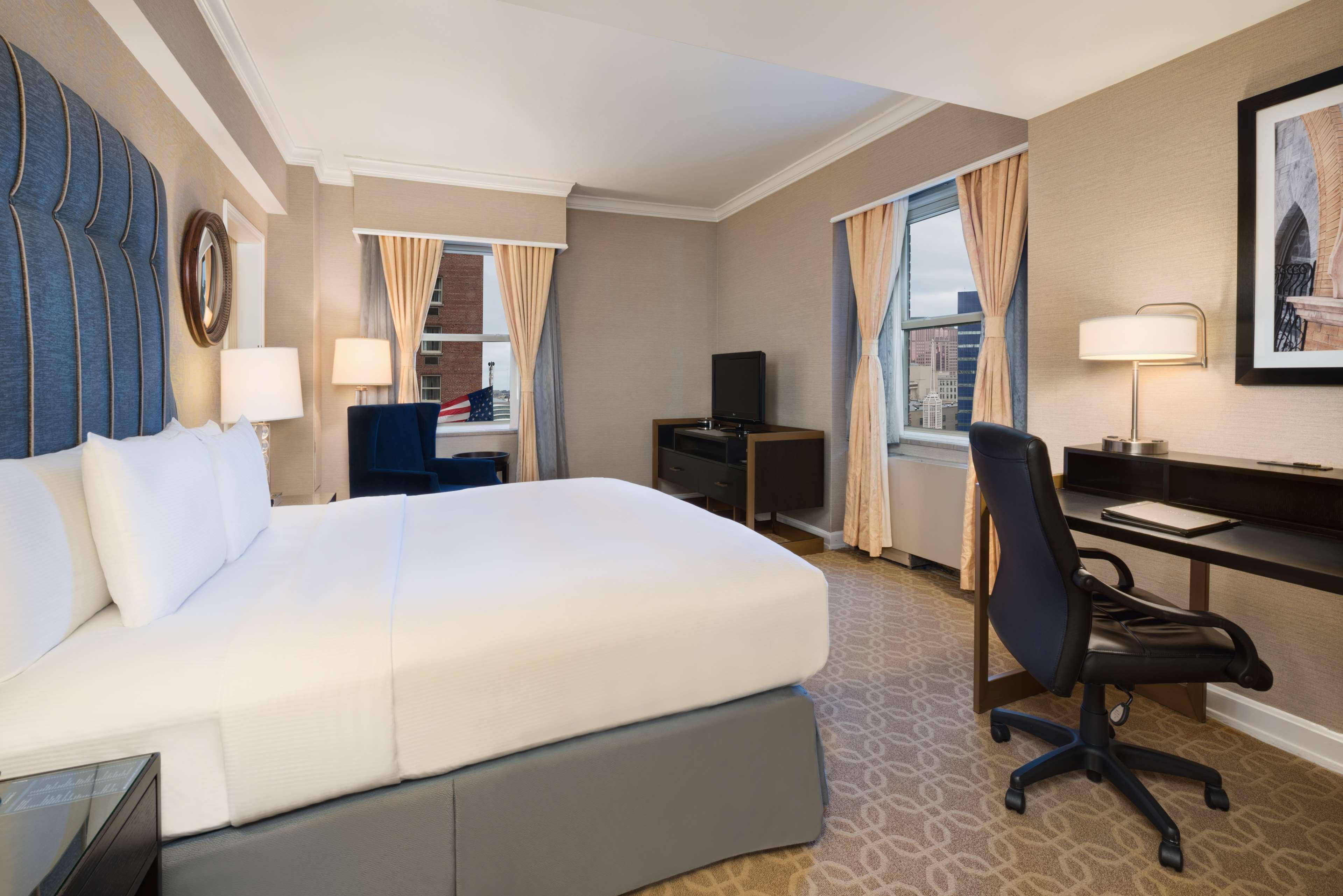 Double Deluxe King Bed