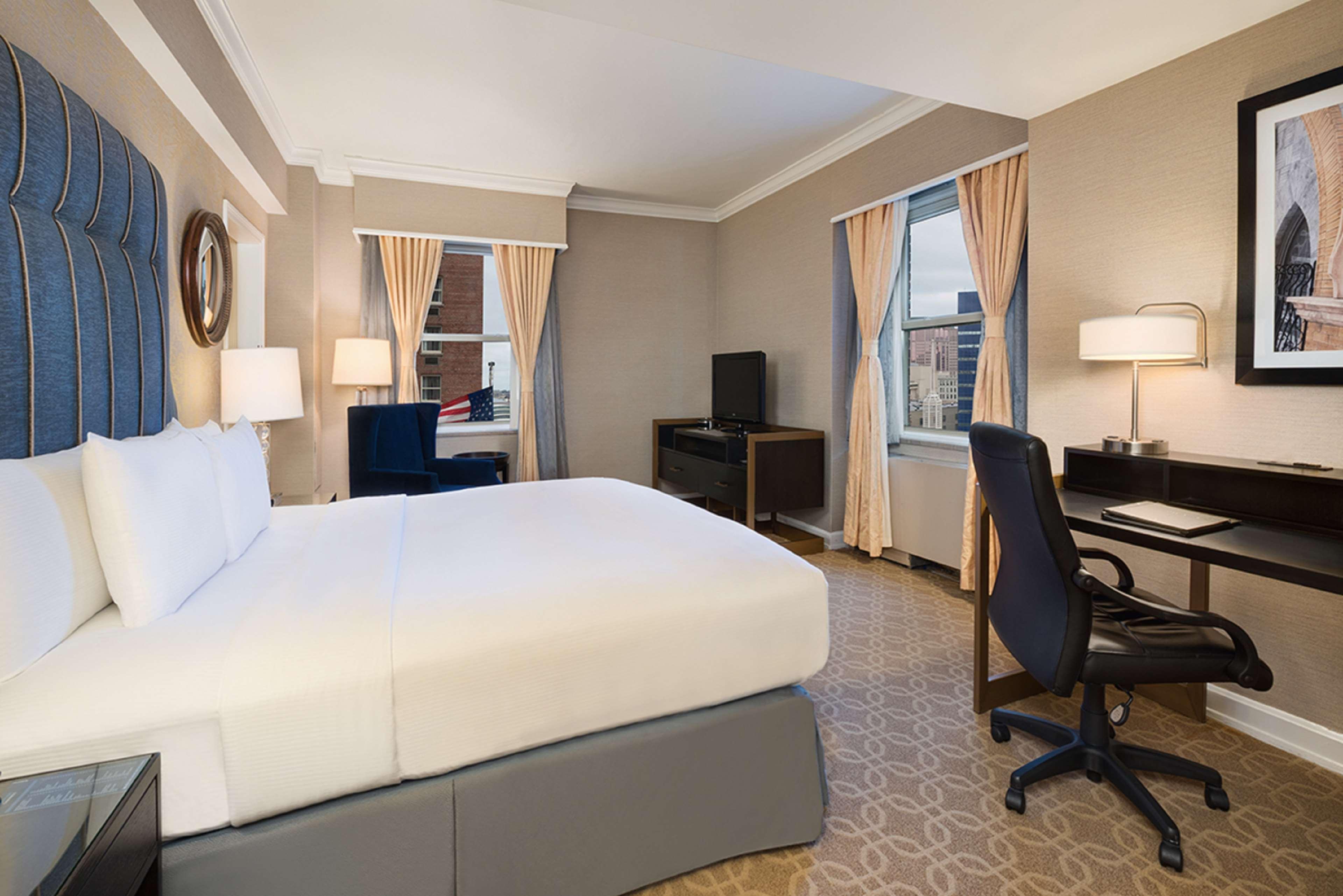 Double Deluxe King Bed