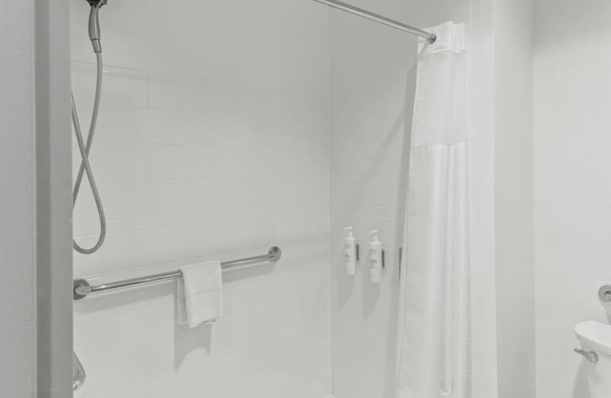 Double King Bed Non Smoking