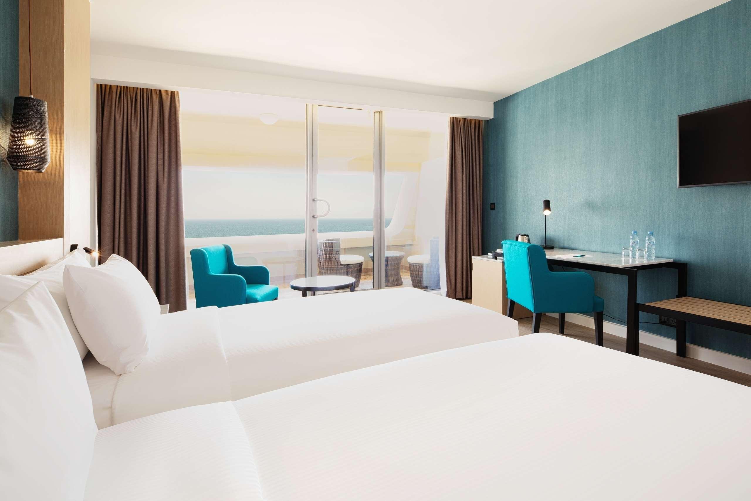 Double or Twin Deluxe Sea View