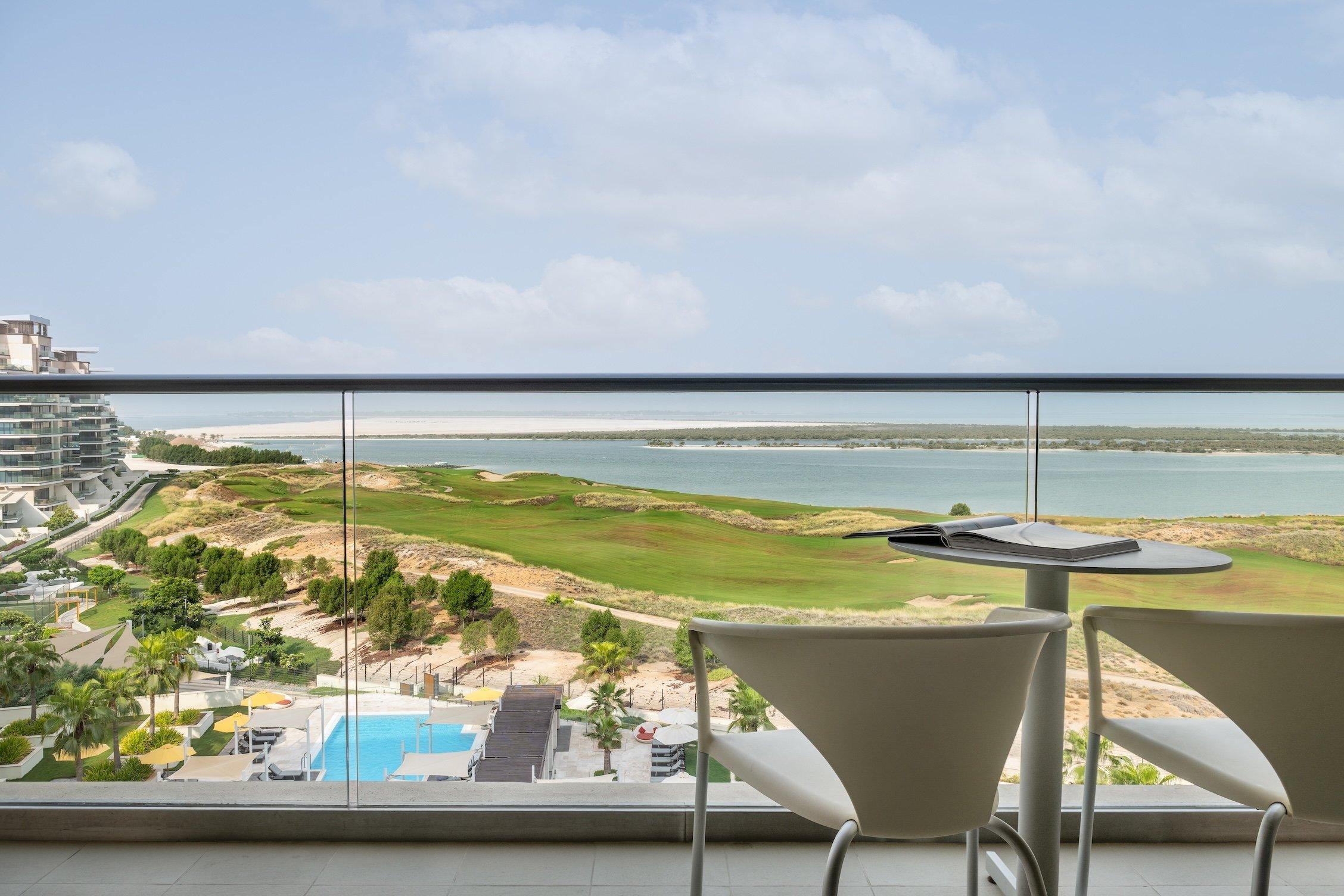 Suite with Balcony with Views