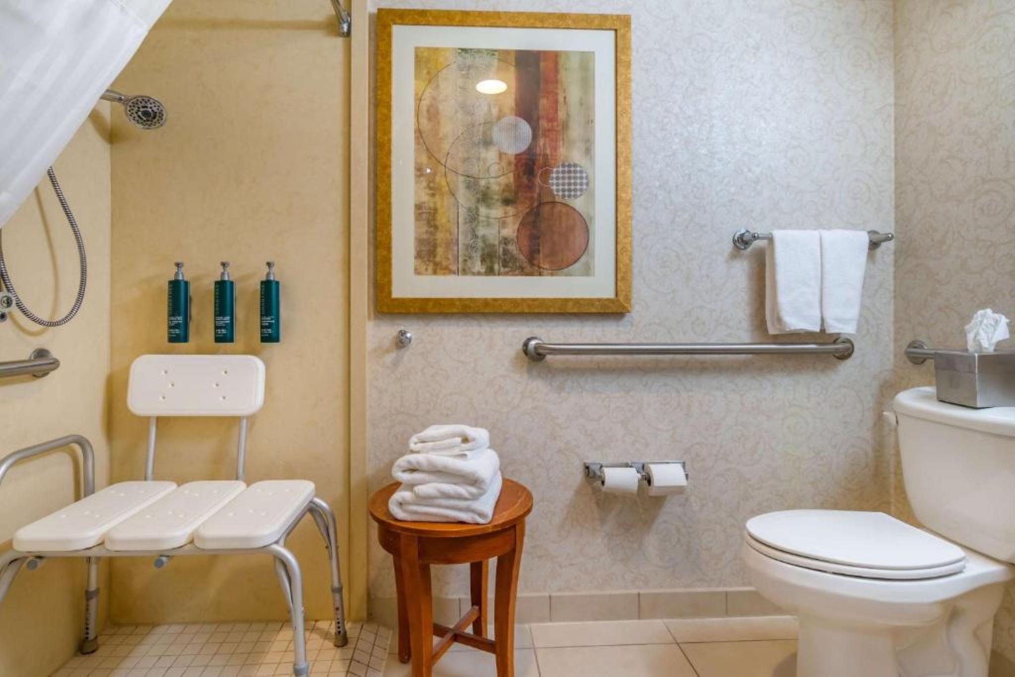 Double King Bed Non Smoking