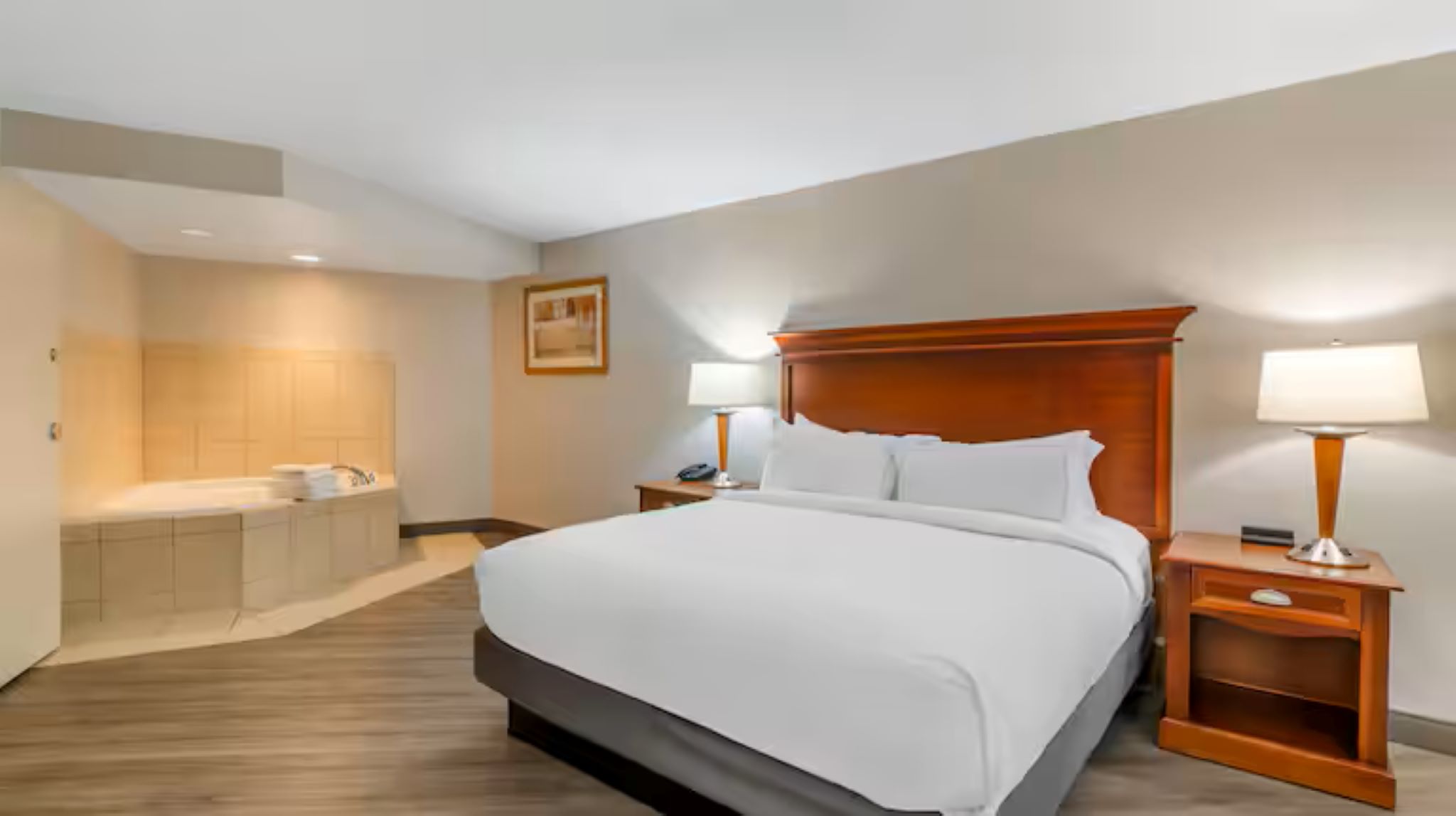 Double King Bed Non Smoking