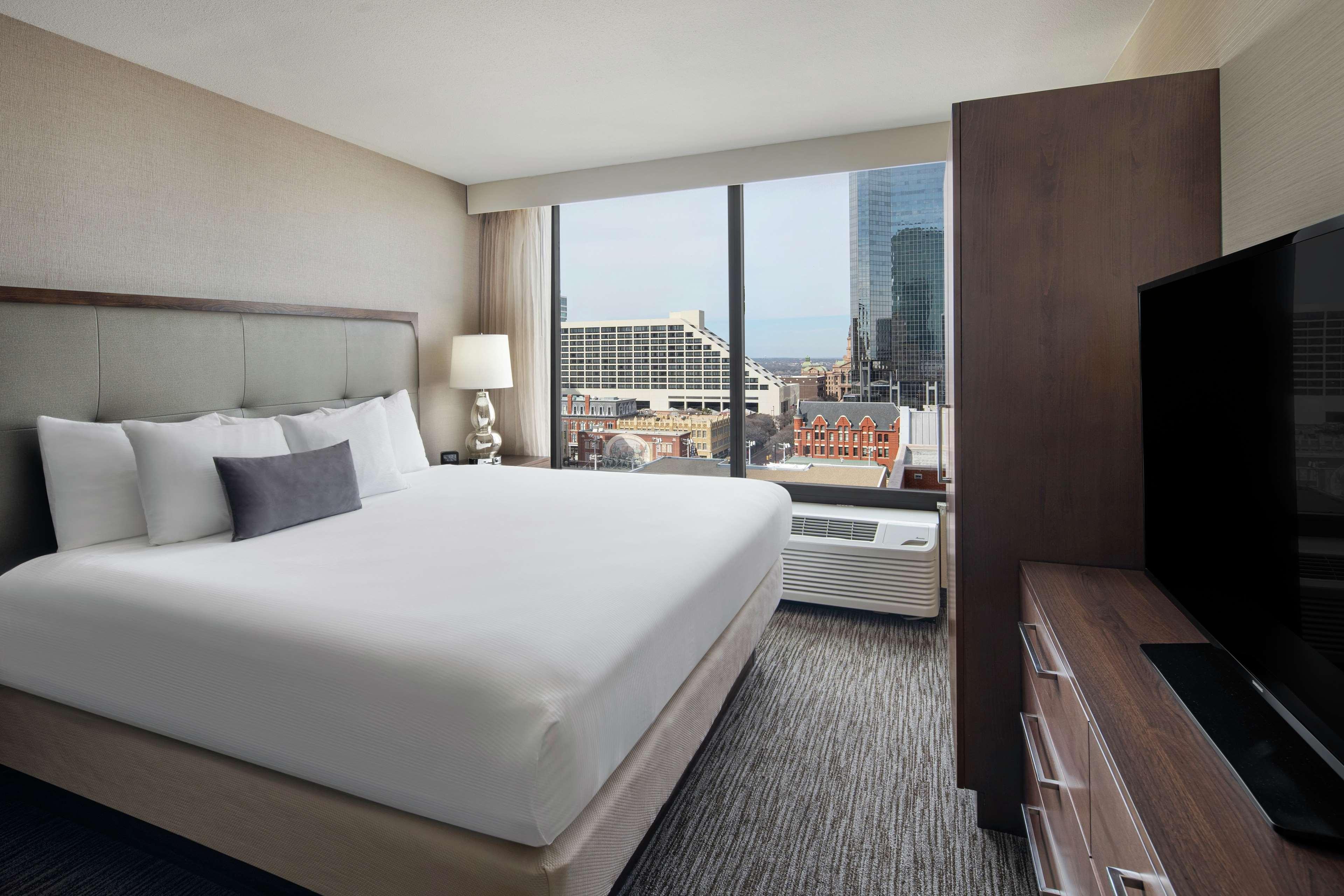 Suite Executive King Bed