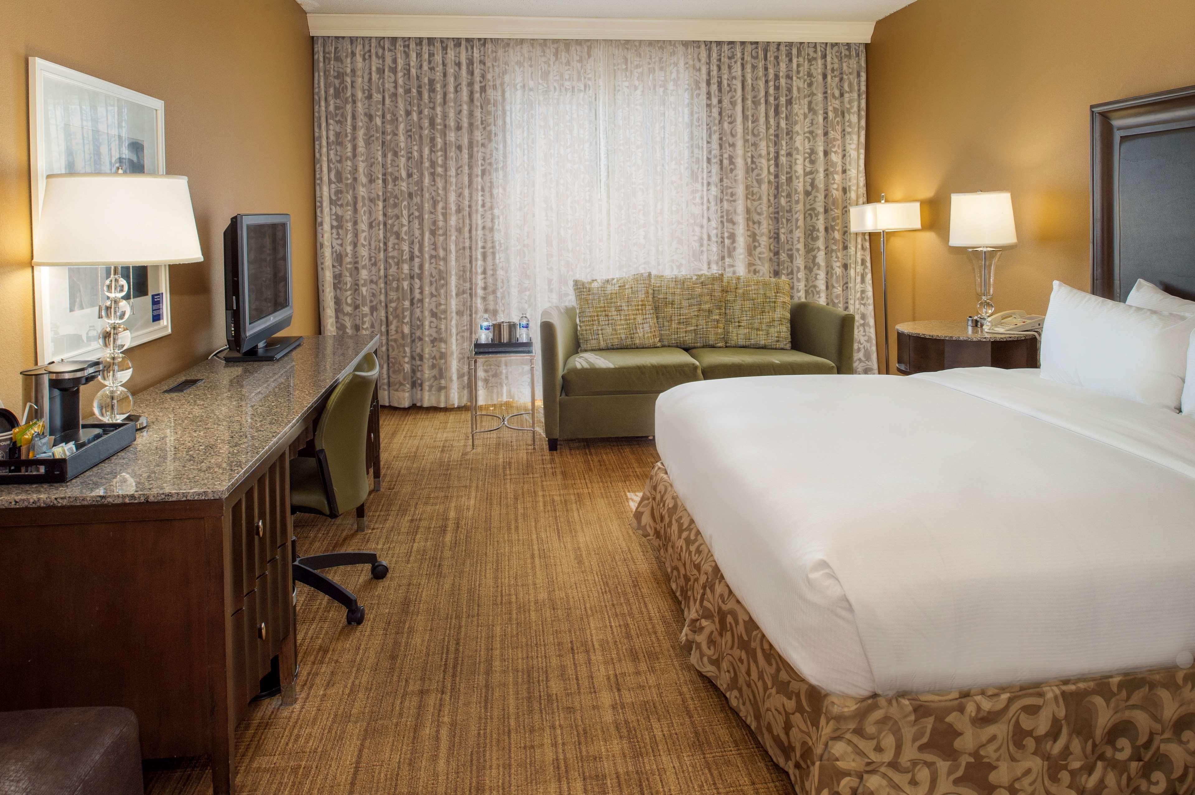 Double Executive King Bed