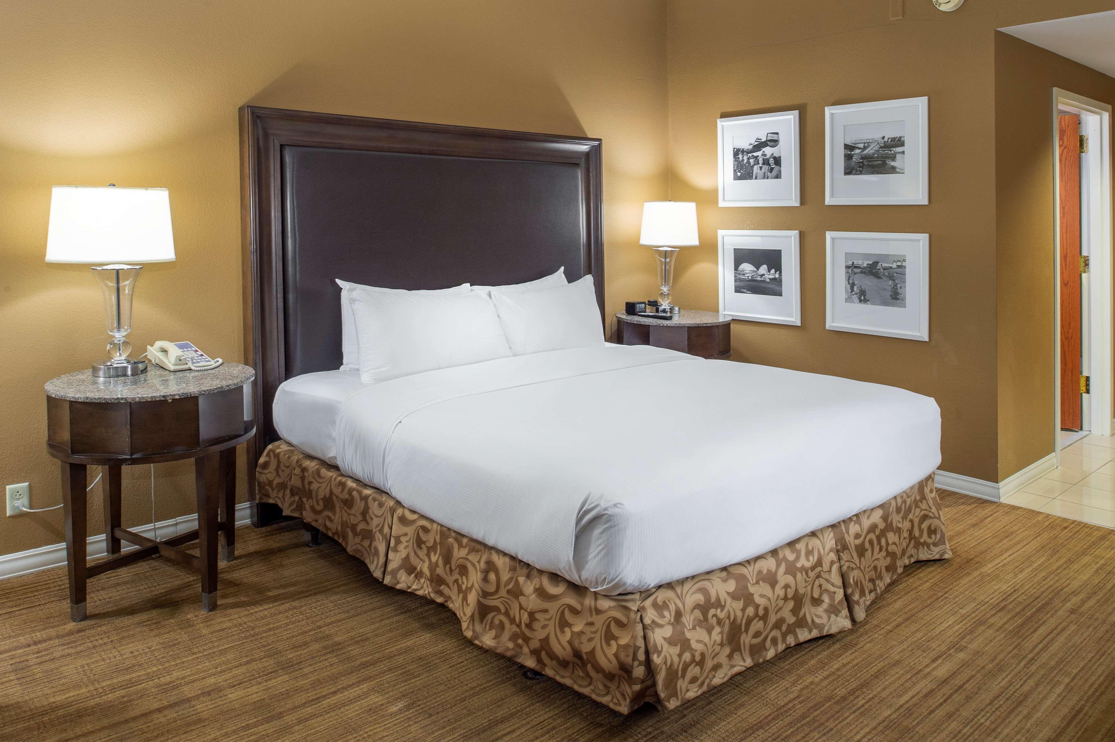 Double Executive King Bed