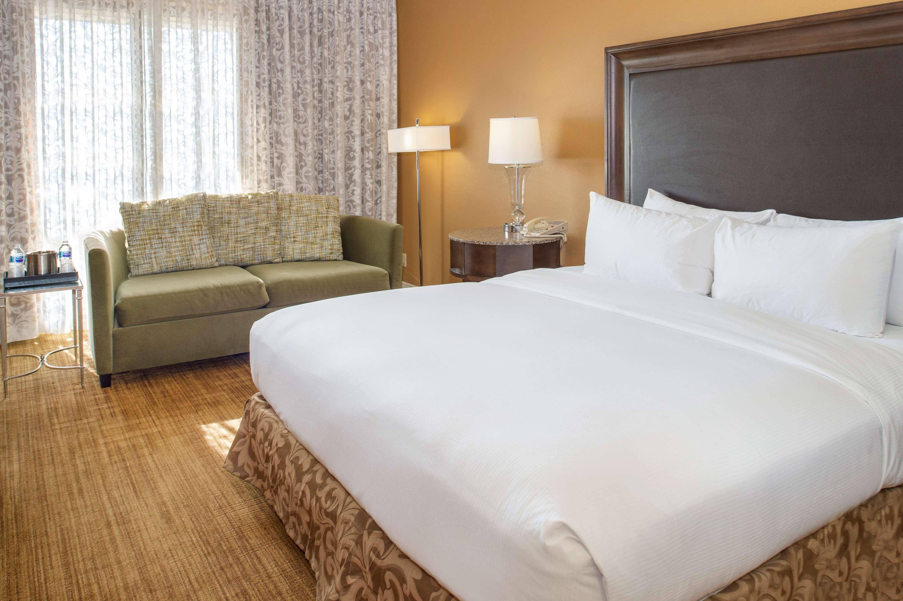 Double Executive King Bed