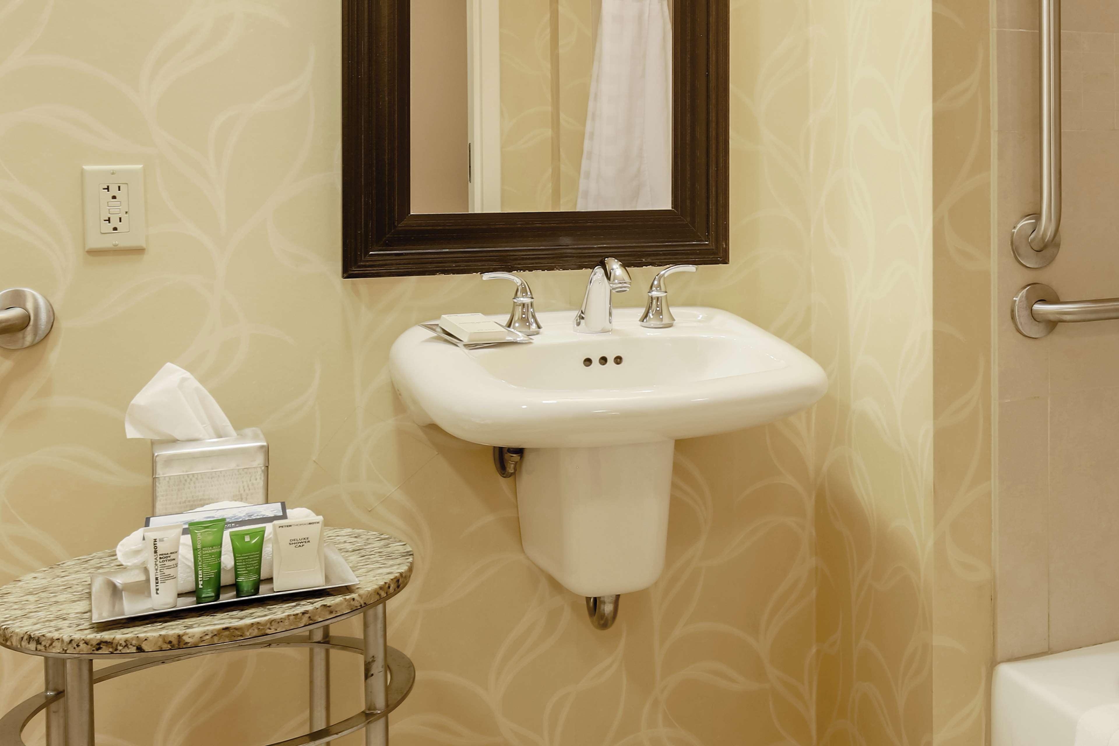 Double Deluxe Two Queen Beds