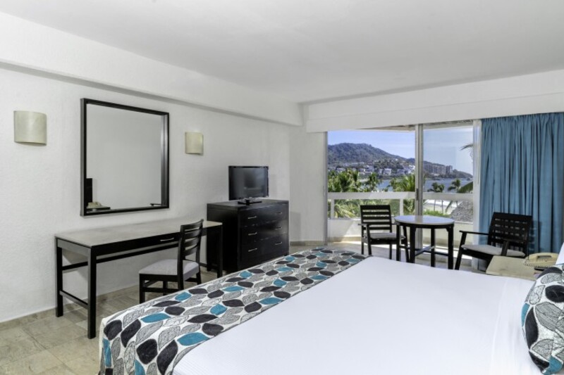 Double Sea View King Bed