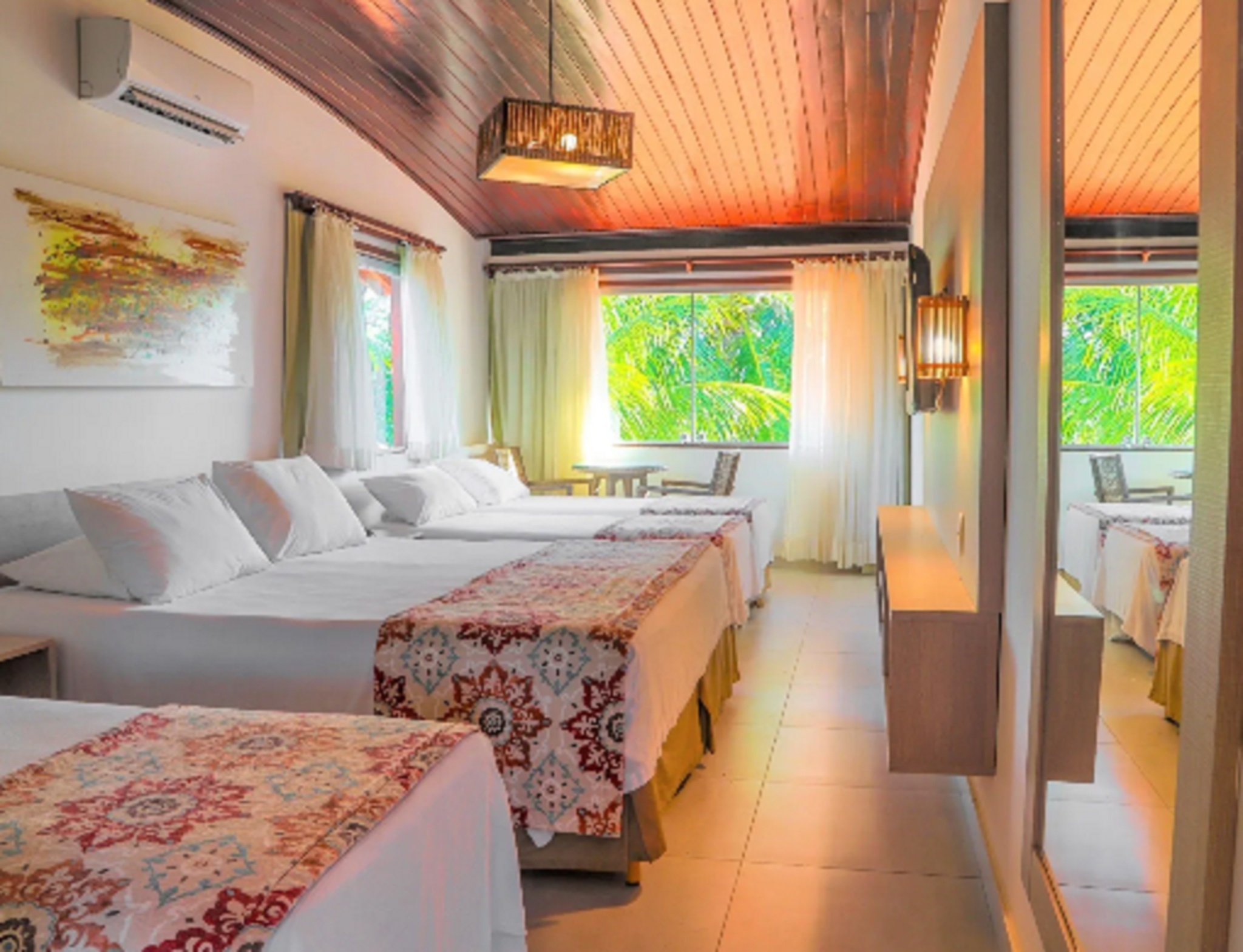 Family Room Capacity 4