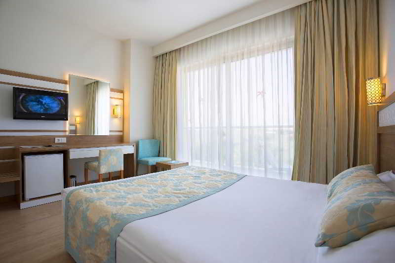 Family Room Connecting Room