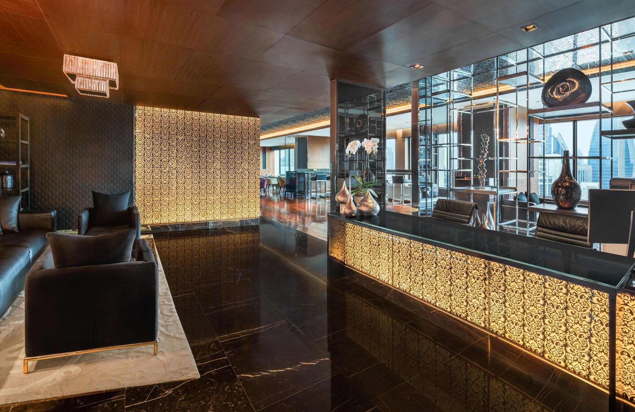 Room Smoking with Views