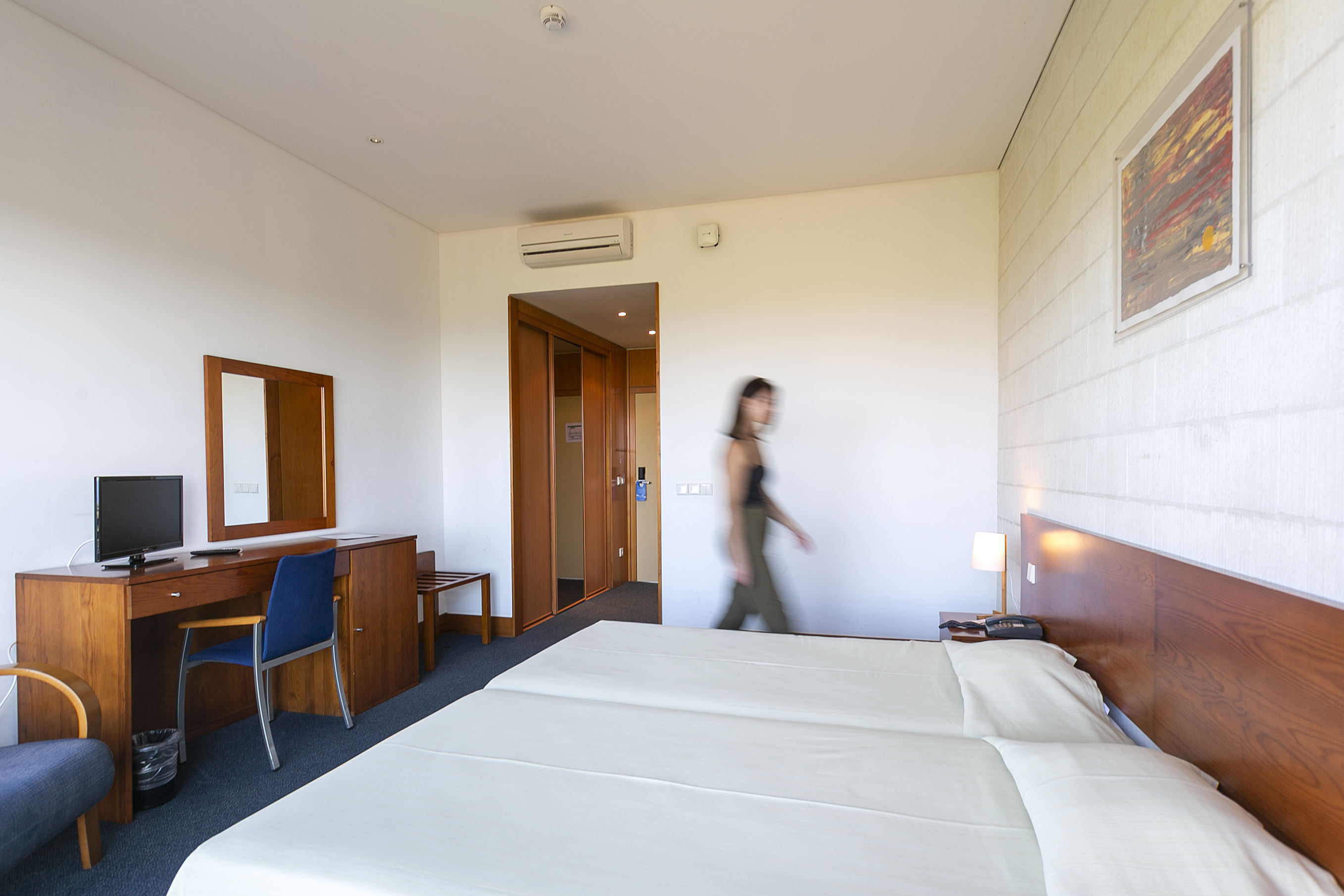 Double or Twin Standard