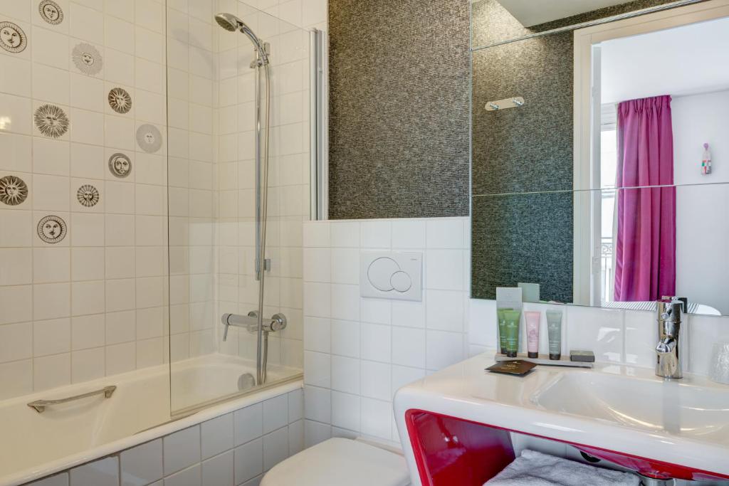 Double Connecting Room