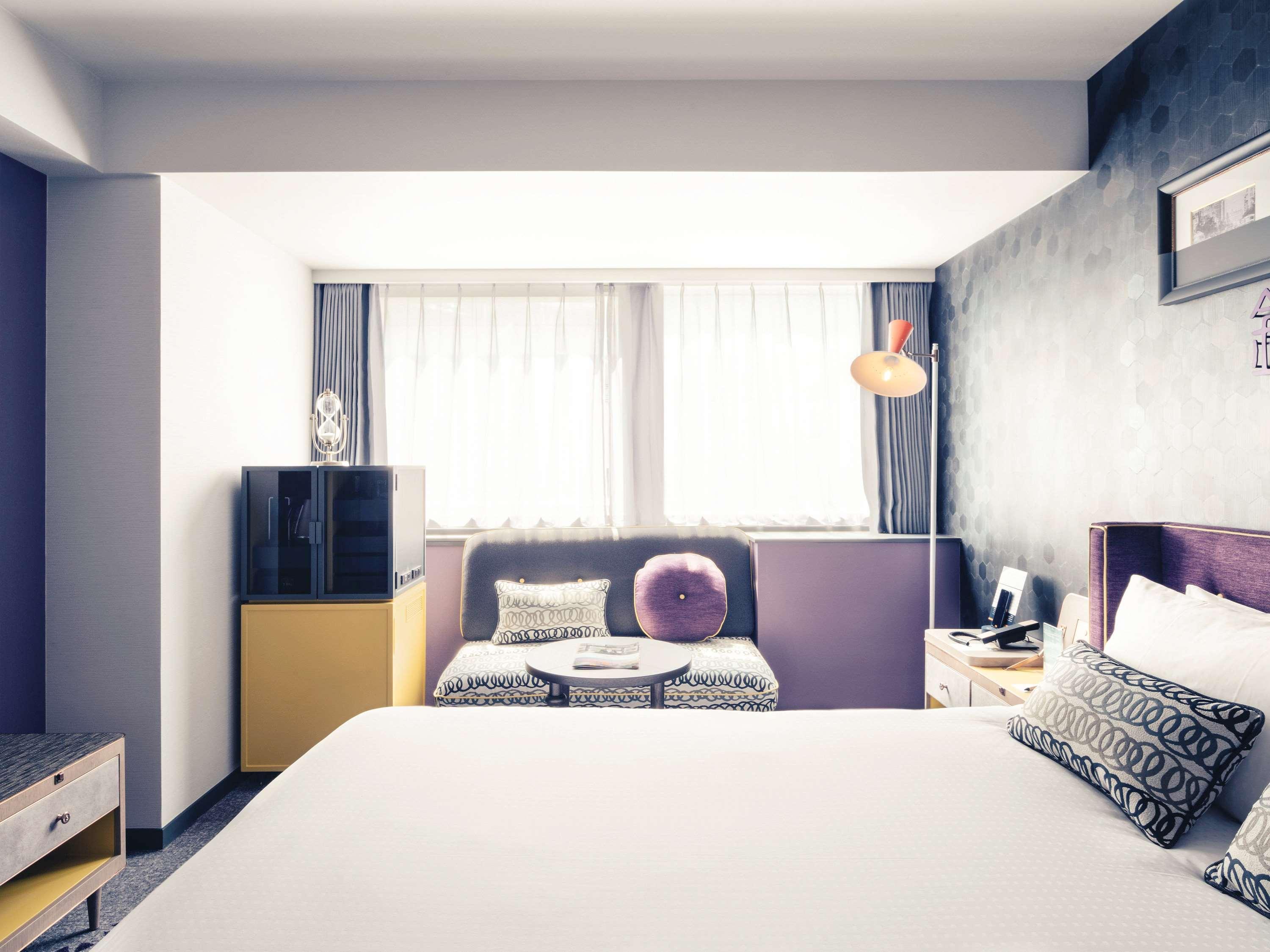 Double Deluxe Queen Bed