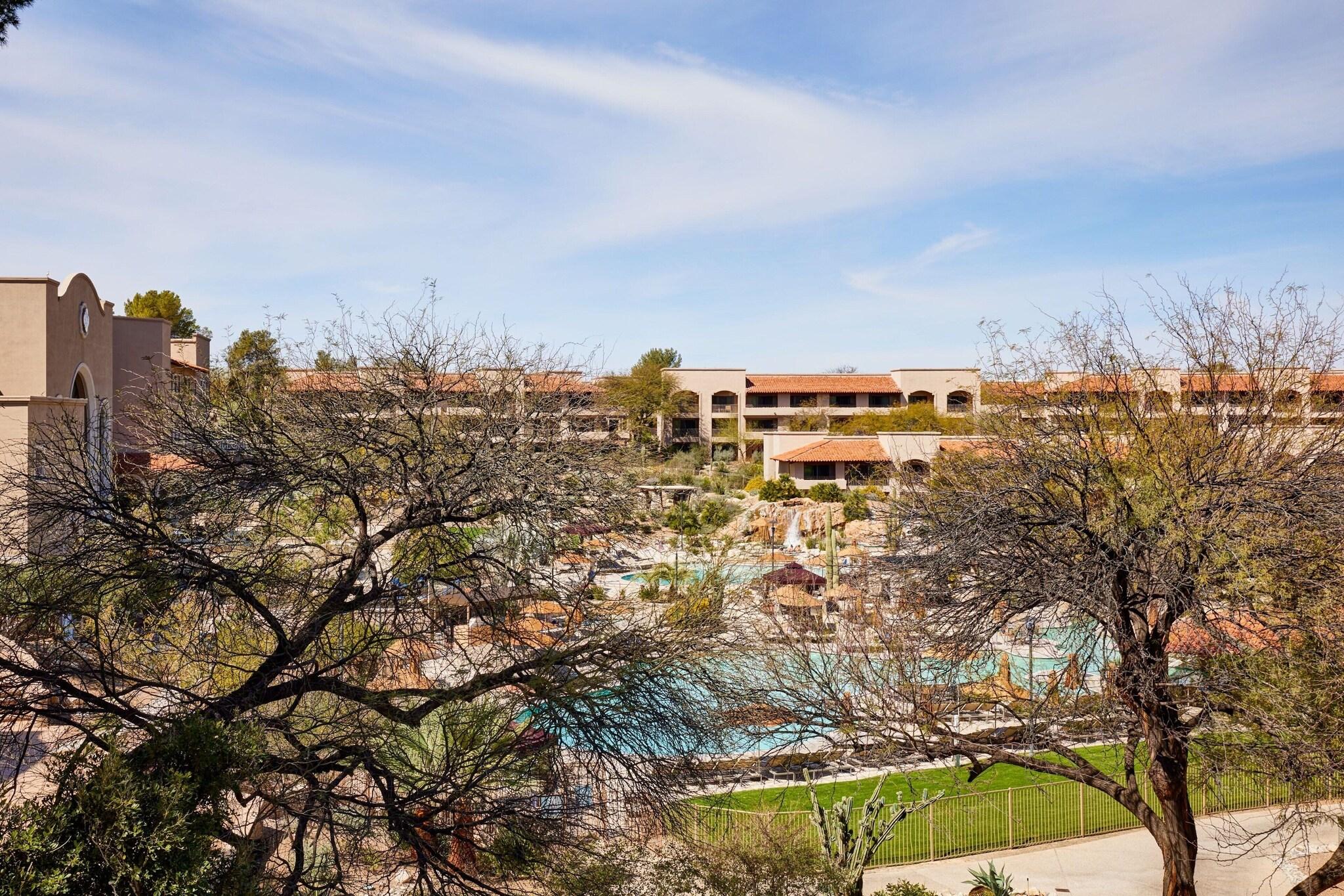 Double Deluxe Pool View