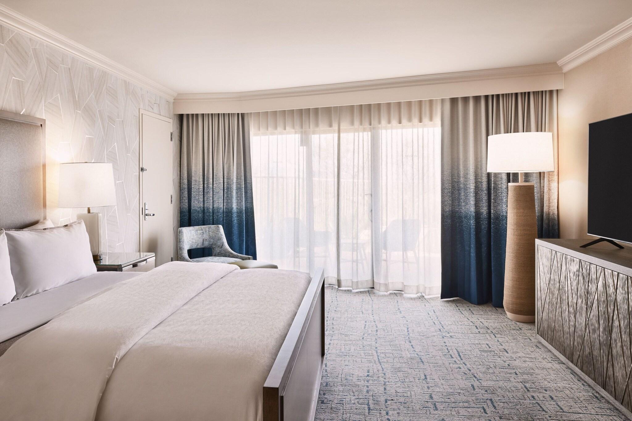 Suite King Size Bed
