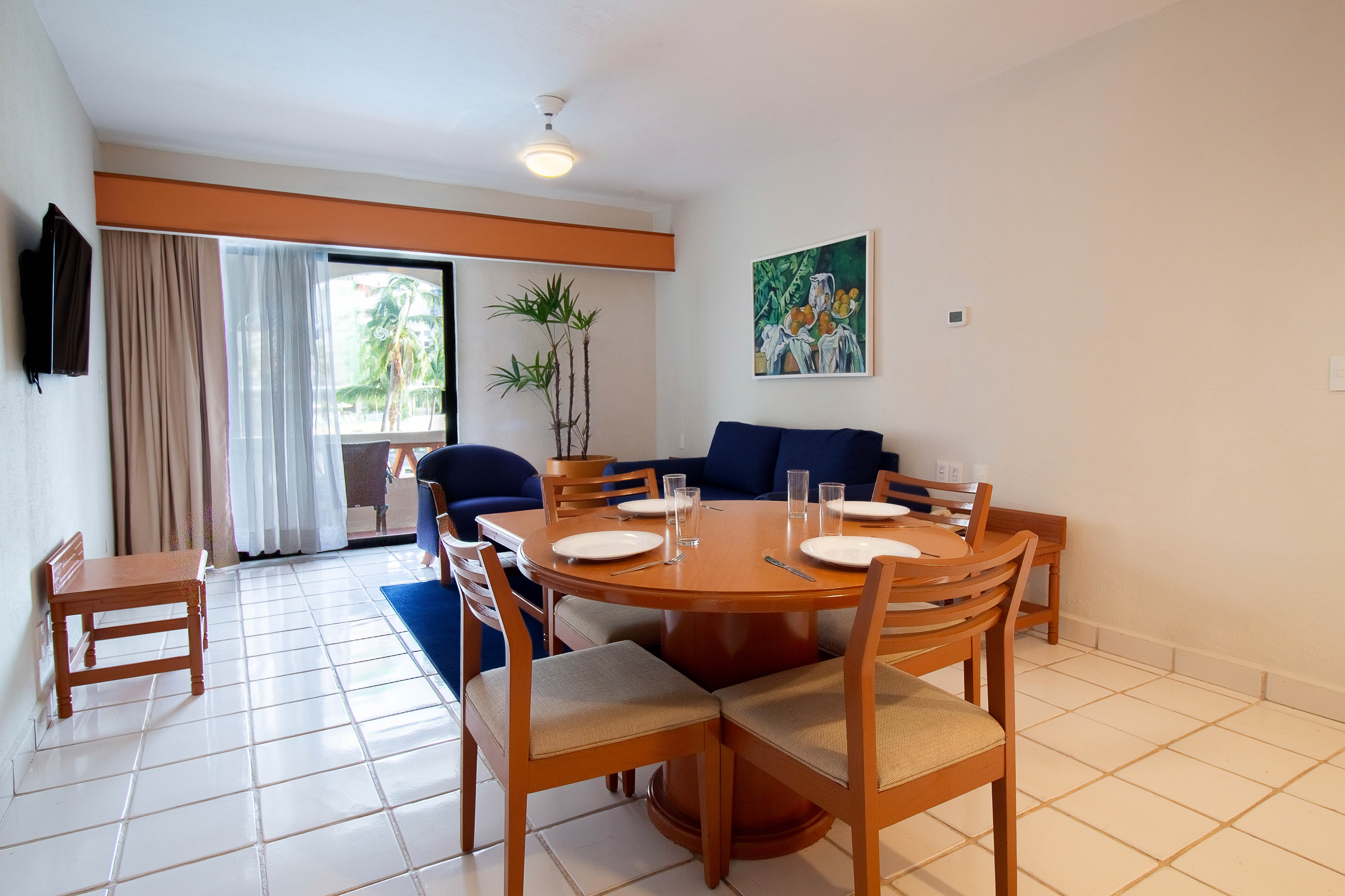 Triple Capacity 3 One Bedroom