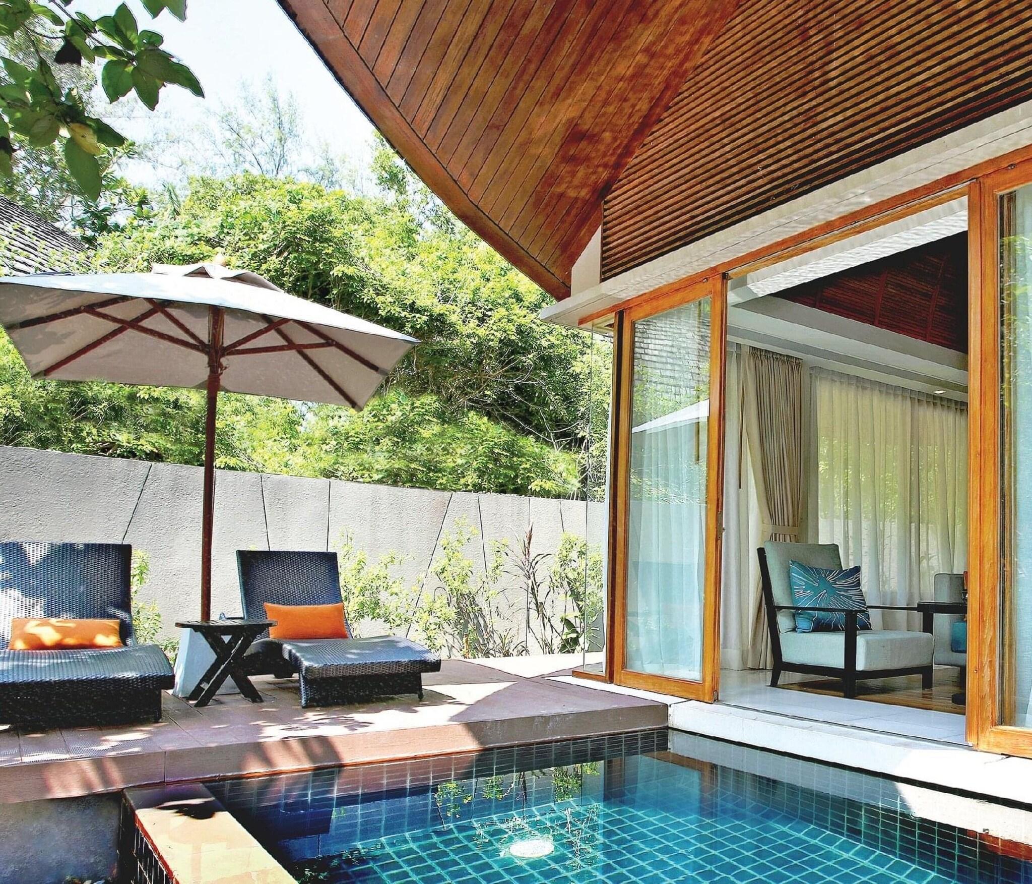 Villa Garden View King Bed