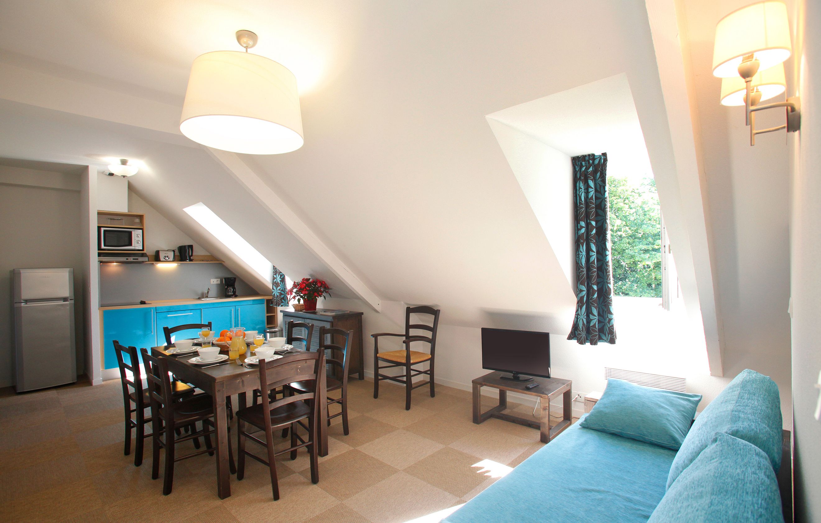 Apartment Two Bedrooms One Bathroom