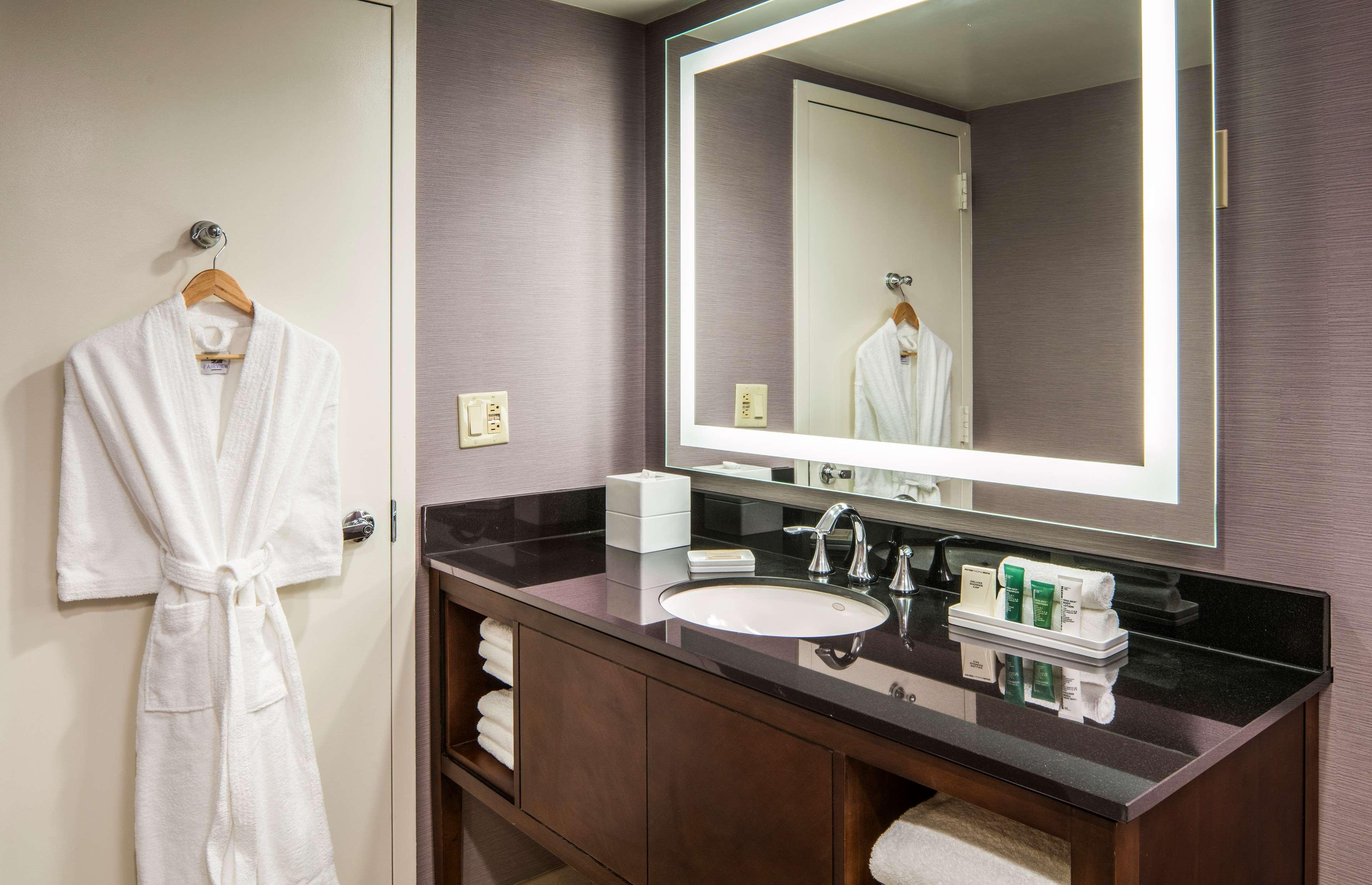 Double Executive King Bed