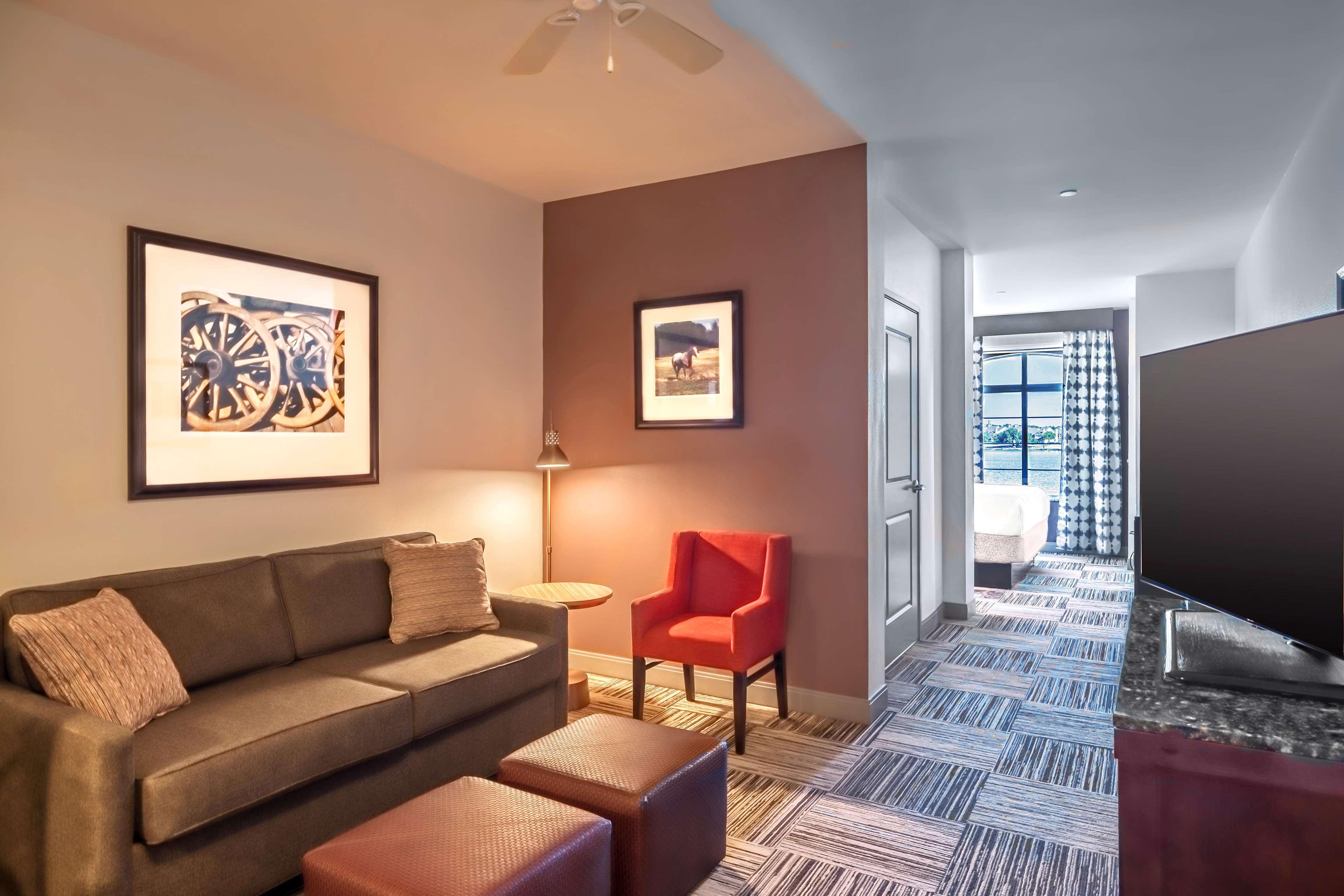 Junior Suite King Size Bed