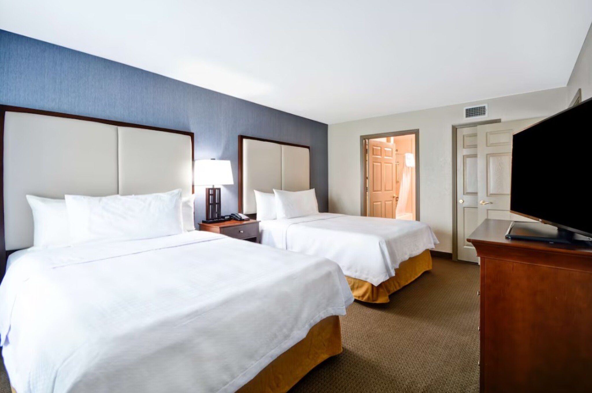 Suite Two Bedrooms Accessible
