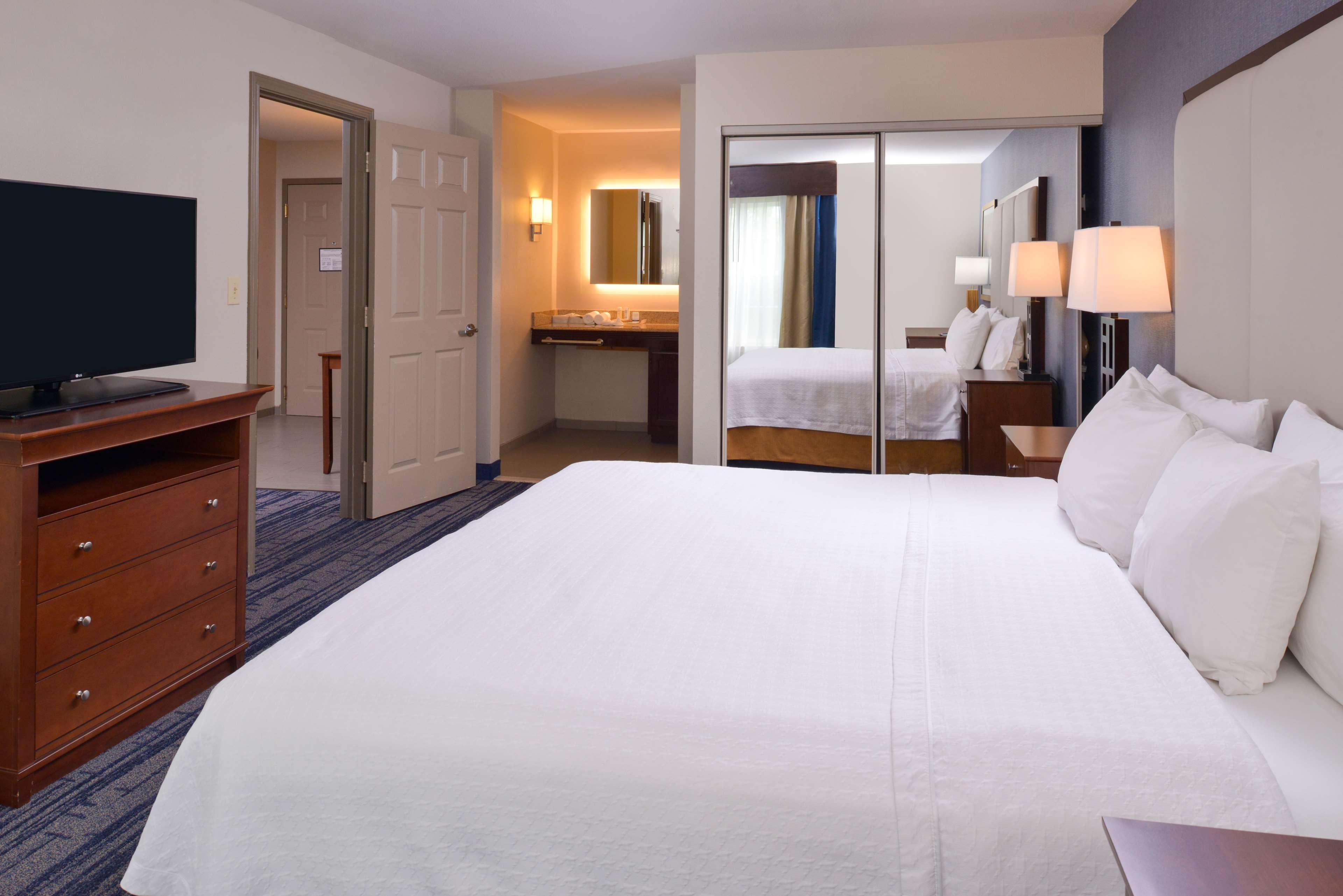 Suite King Bed Non Smoking