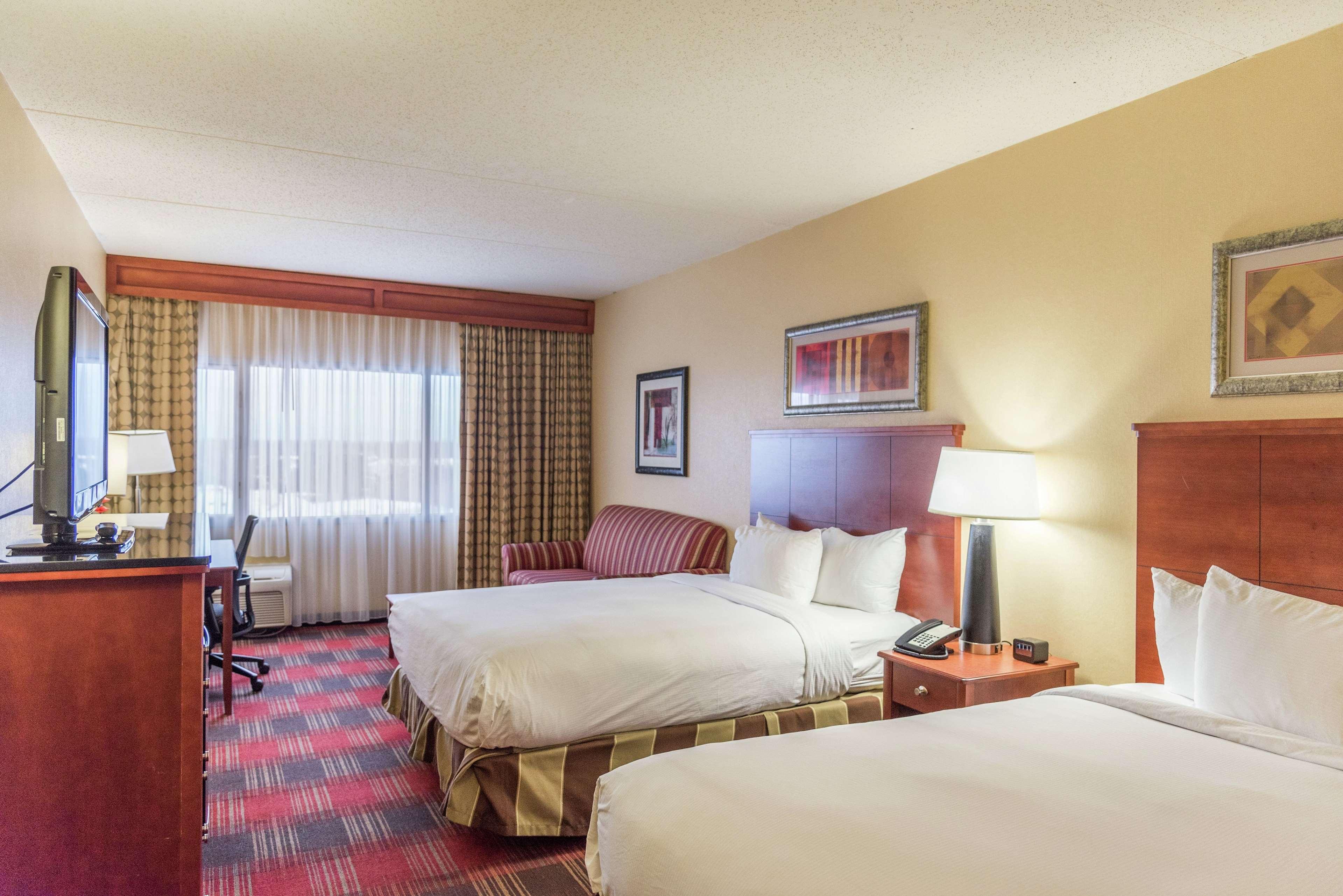 Double Two Queen Beds